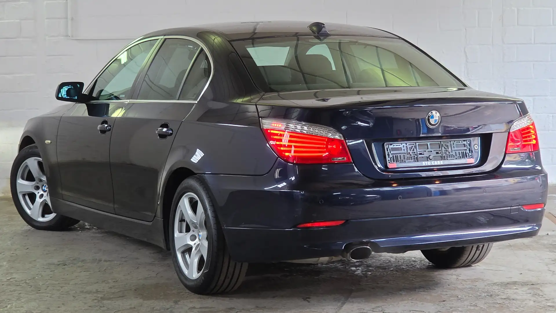 BMW 520 520i / Cuir / Xenon / Jantes / Garantie Bleu - 2