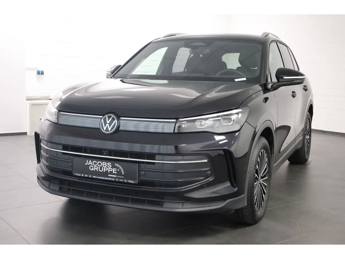 Volkswagen Tiguan 1.5 eTSI Goal DSG,Navi,LED,ACC Schwarz - 2