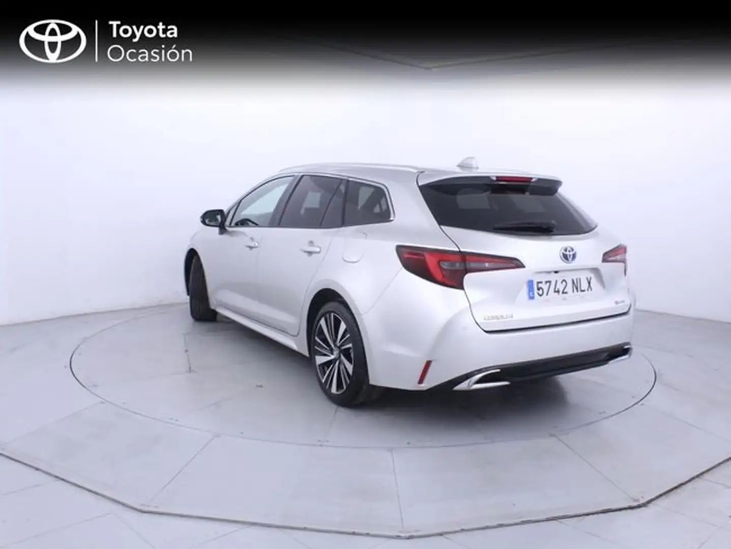 Toyota Corolla Touring Sports 140H Style Plateado - 2
