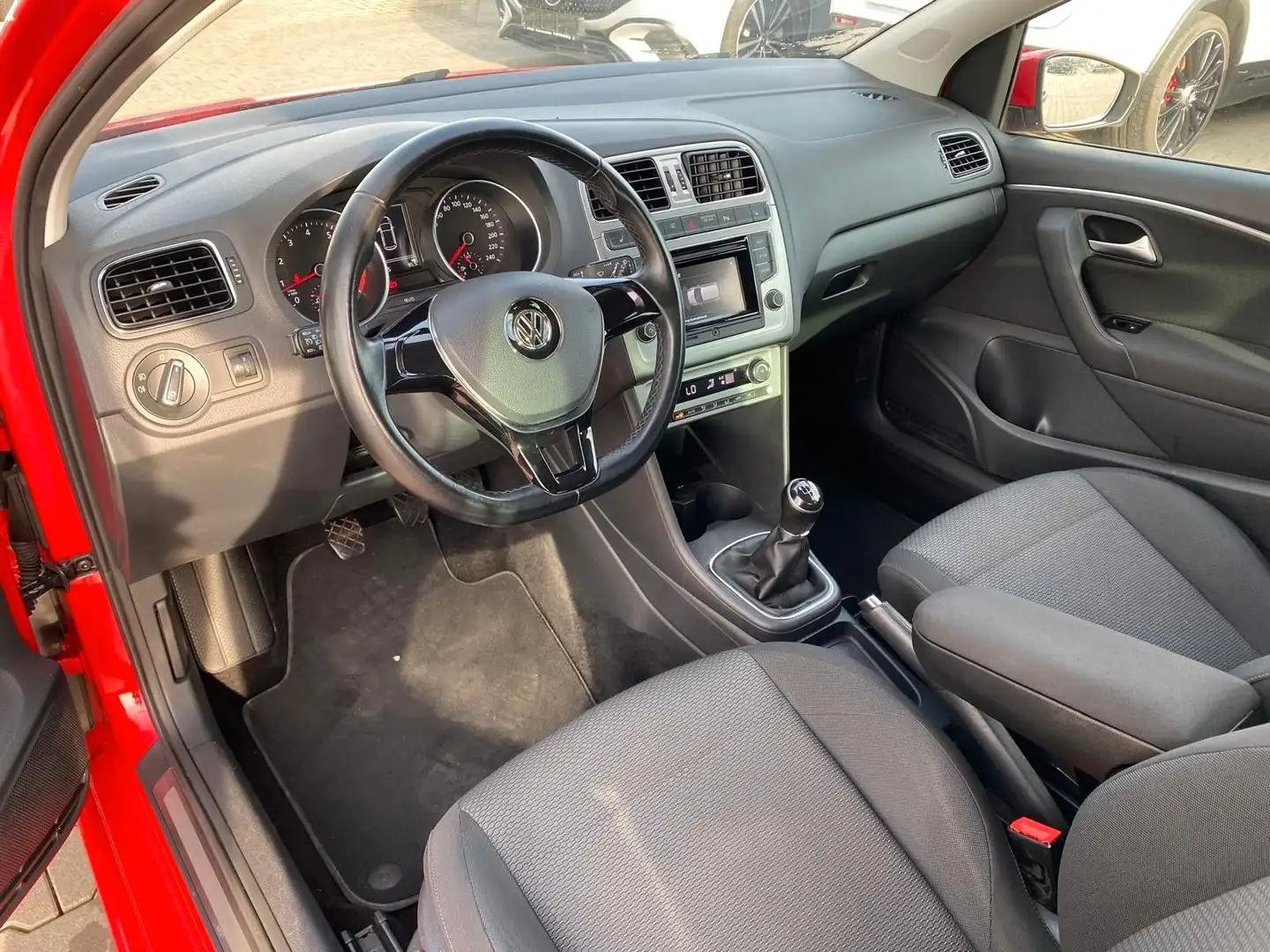 Volkswagen Polo V Highline BMT/Facelift Rouge - 2