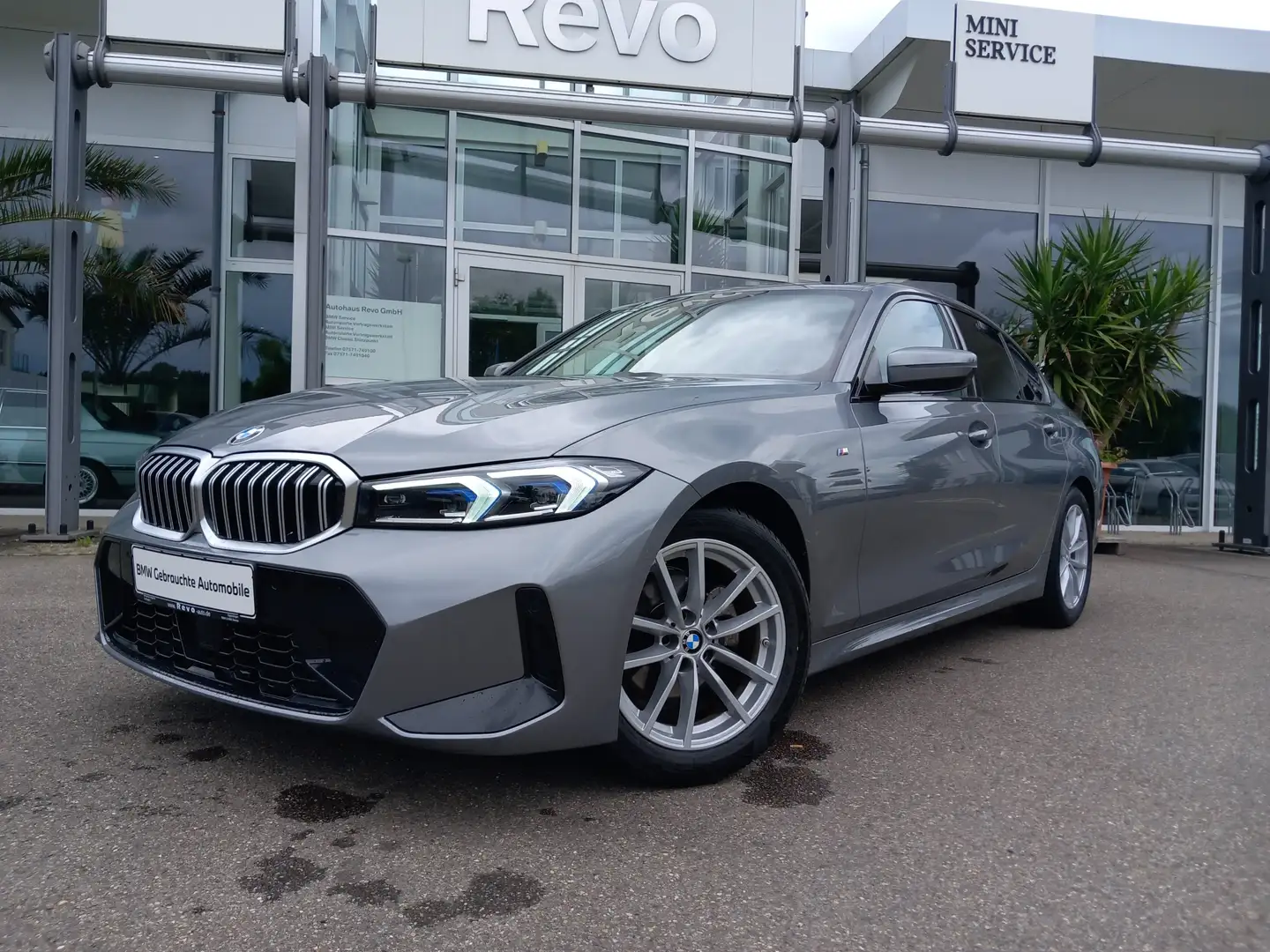 BMW 320 d xDrive Aut Limousine MSport GSD LED DriveAssist Grau - 2