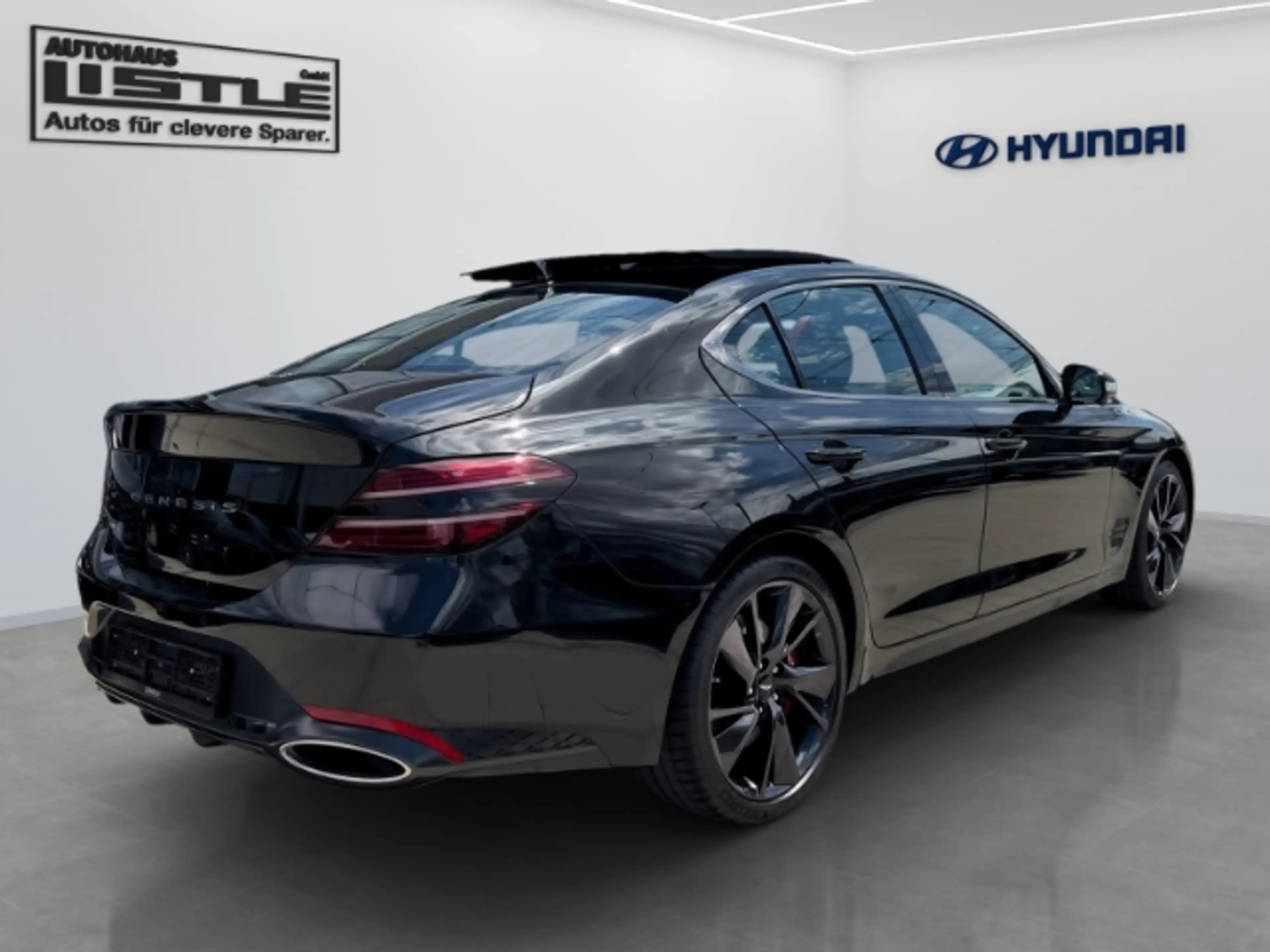 Genesis G70 Sedan 2.0T RWD Sport Sportpaket AD Panorama Navi L — photo 3