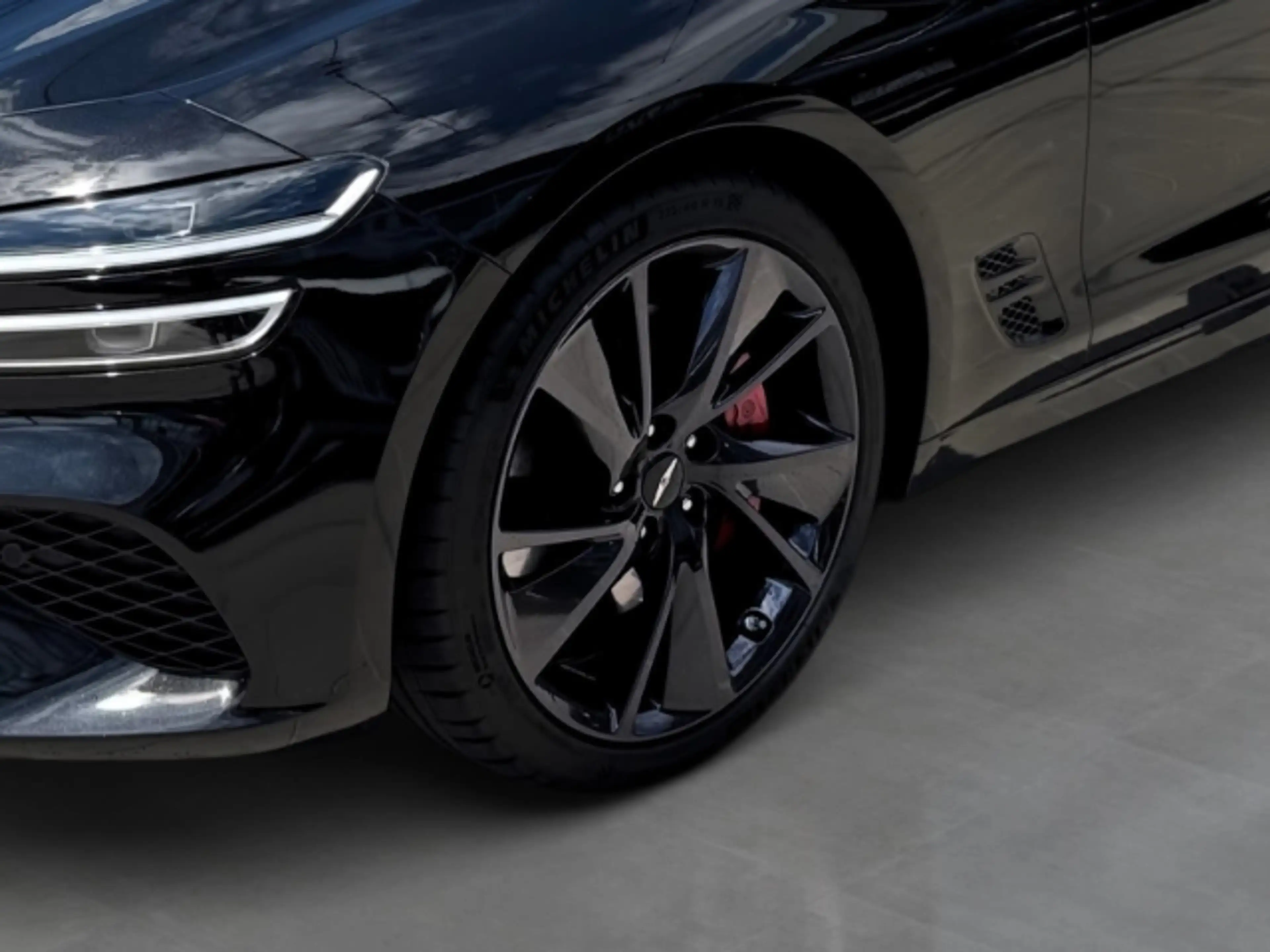 Genesis G70 Sedan 2.0T RWD Sport Sportpaket AD Panorama Navi L — photo 6