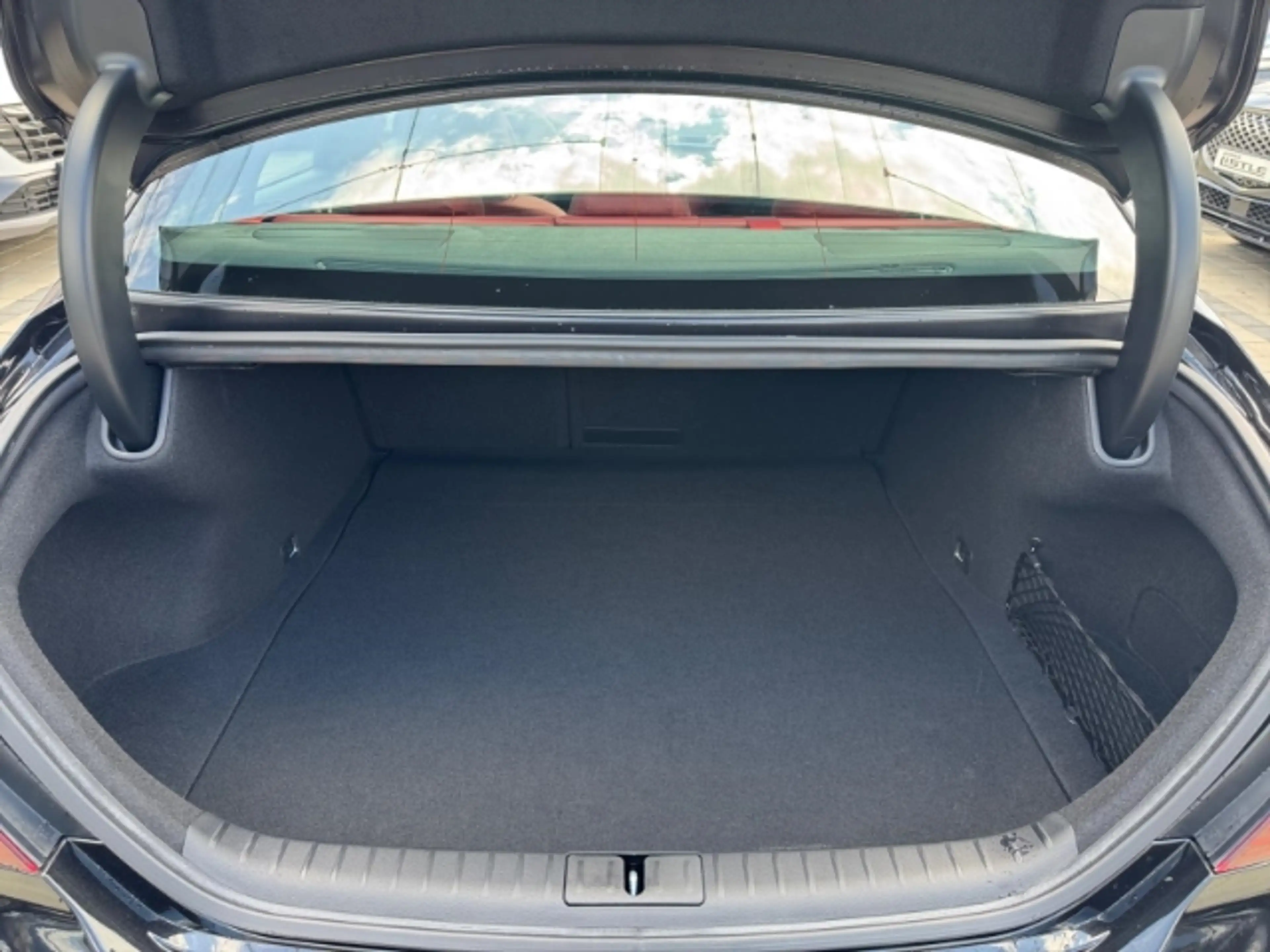 Genesis G70 Sedan 2.0T RWD Sport Sportpaket AD Panorama Navi L — photo 12
