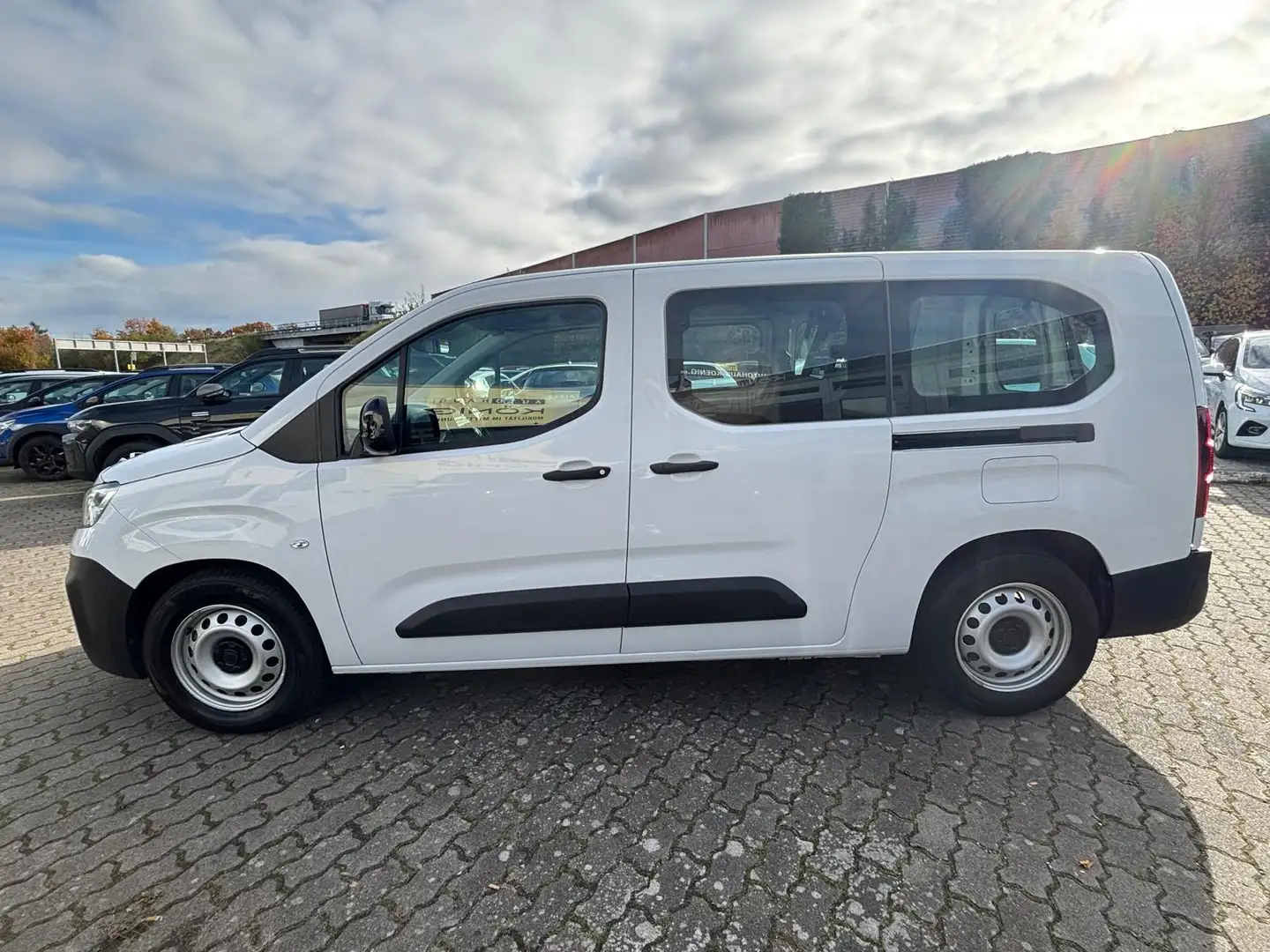 Fiat Doblo Cargo Elektro L2 50kWh Sitzheizung Alb - 2