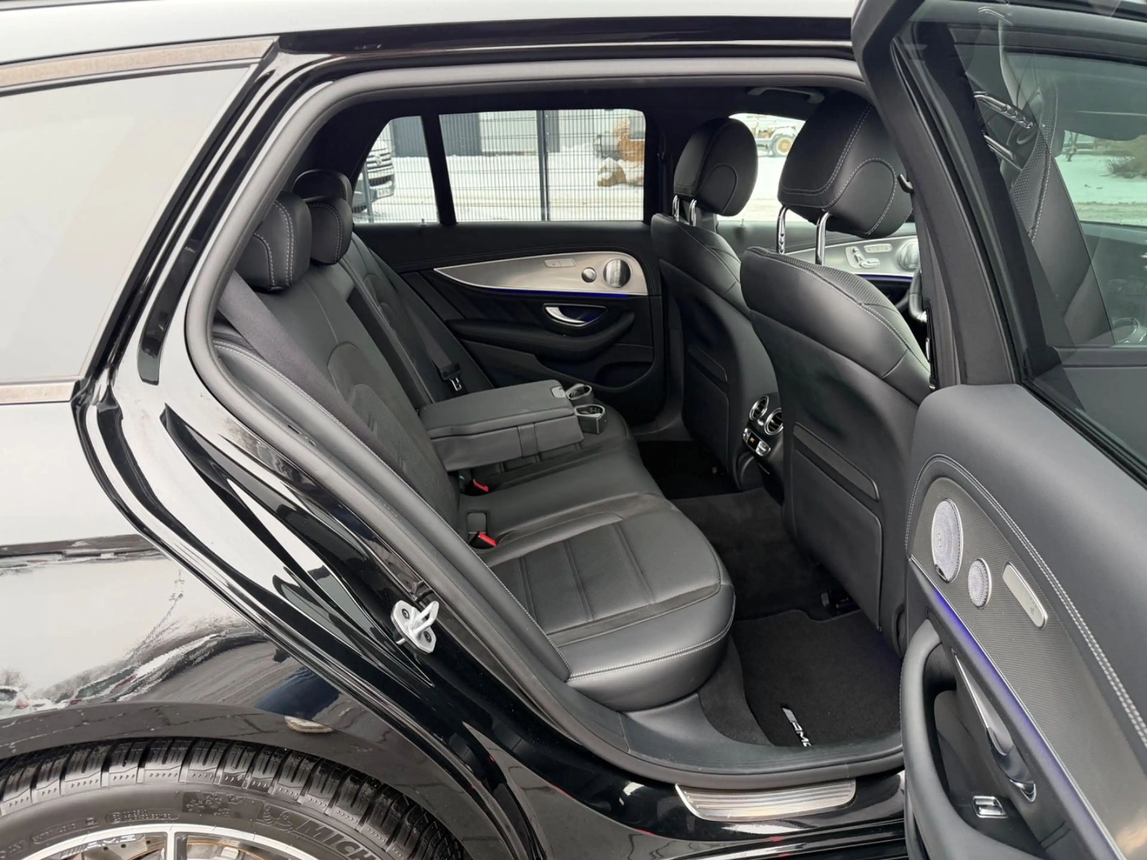 Mercedes-Benz E 63 AMG 4Matic*BURMESTER*360°KAMERA*2.HAND*TOP* — photo 14