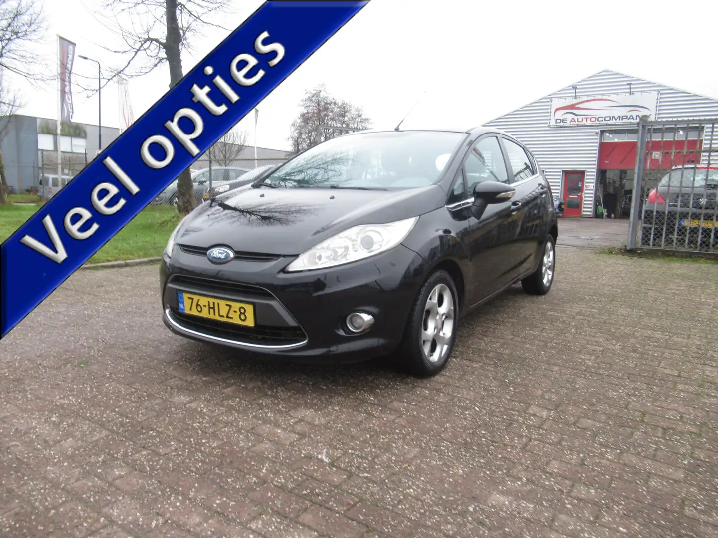 Ford Fiesta 1.25 Titanium - Airco | Dealer onderhouden Zwart - 1