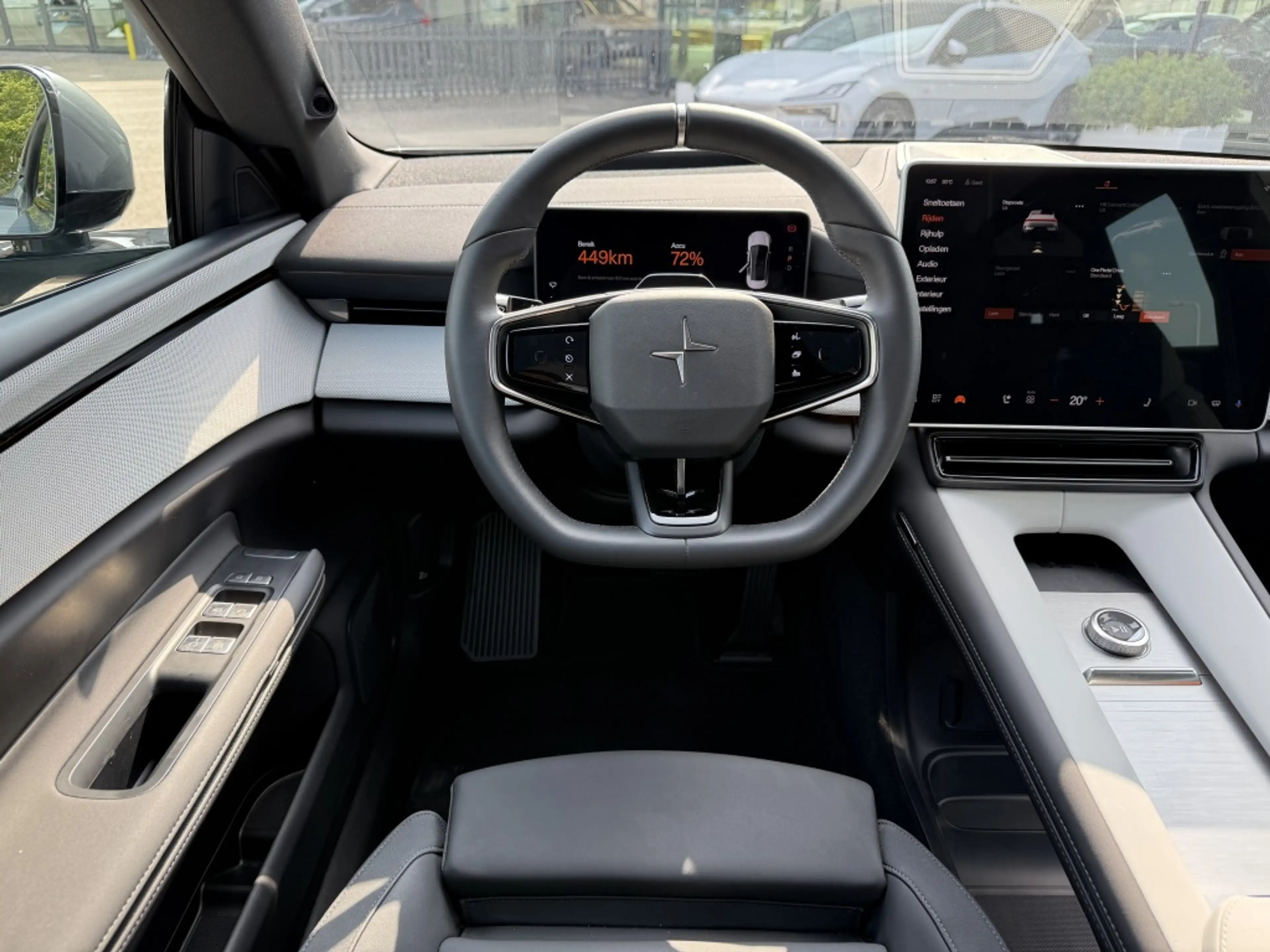 Polestar 4 Long Range Single Motor | Plus, Pilot & Climate Pa — photo 10