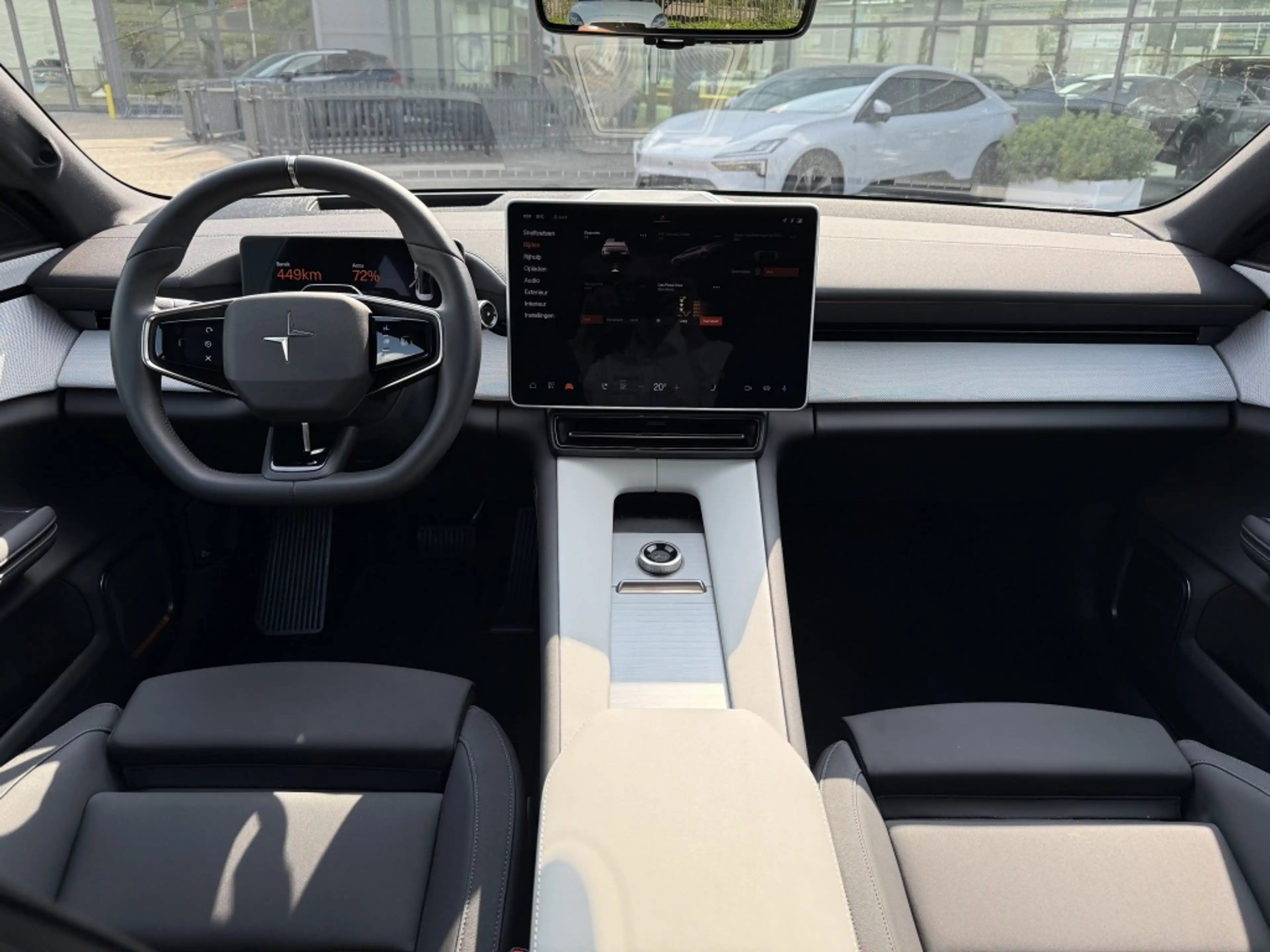 Polestar 4 Long Range Single Motor | Plus, Pilot & Climate Pa — photo 9