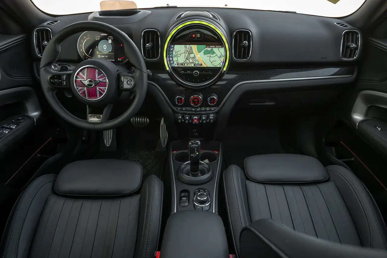 MINI Countryman снимка MINI Countryman