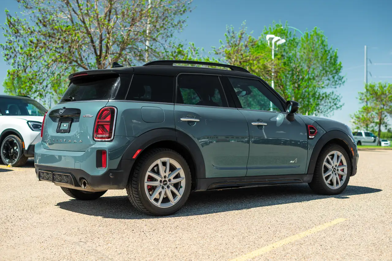 MINI Countryman снимка MINI Countryman