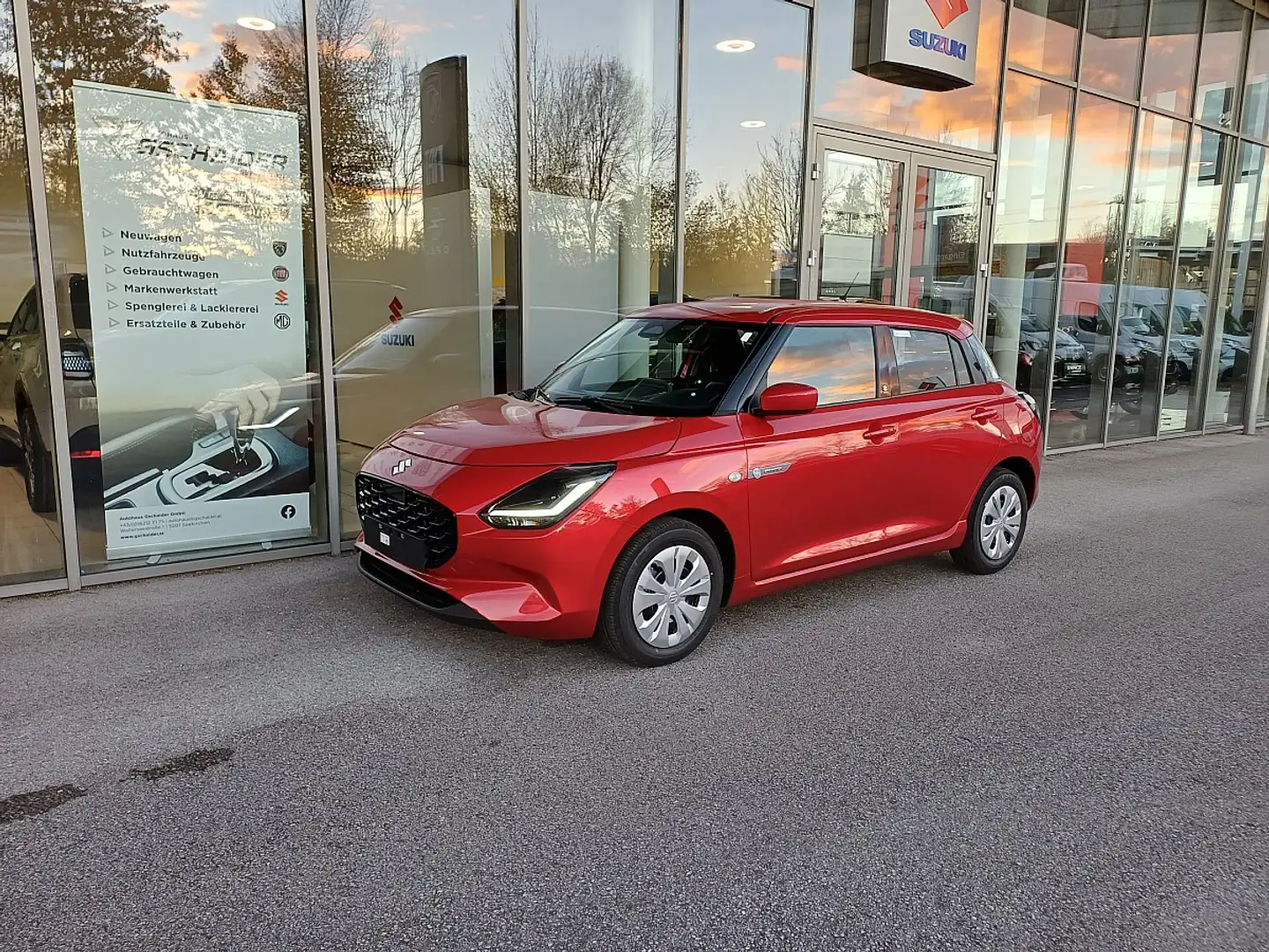 Suzuki Swift 1,2 Hybrid Clear Rot - 1
