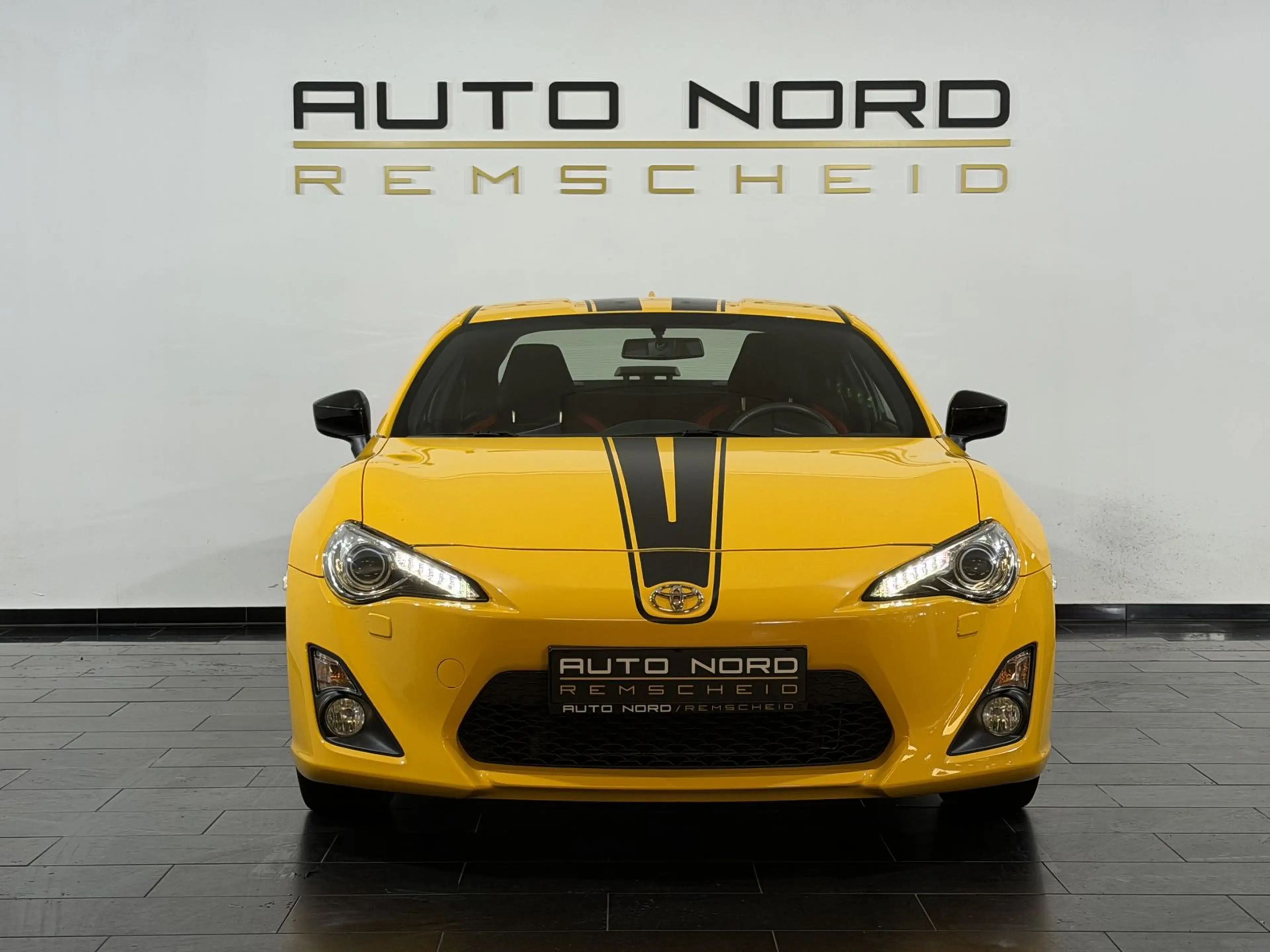 Toyota GT86 Yellow Limited Edition *Tempomat*Original* — photo 2