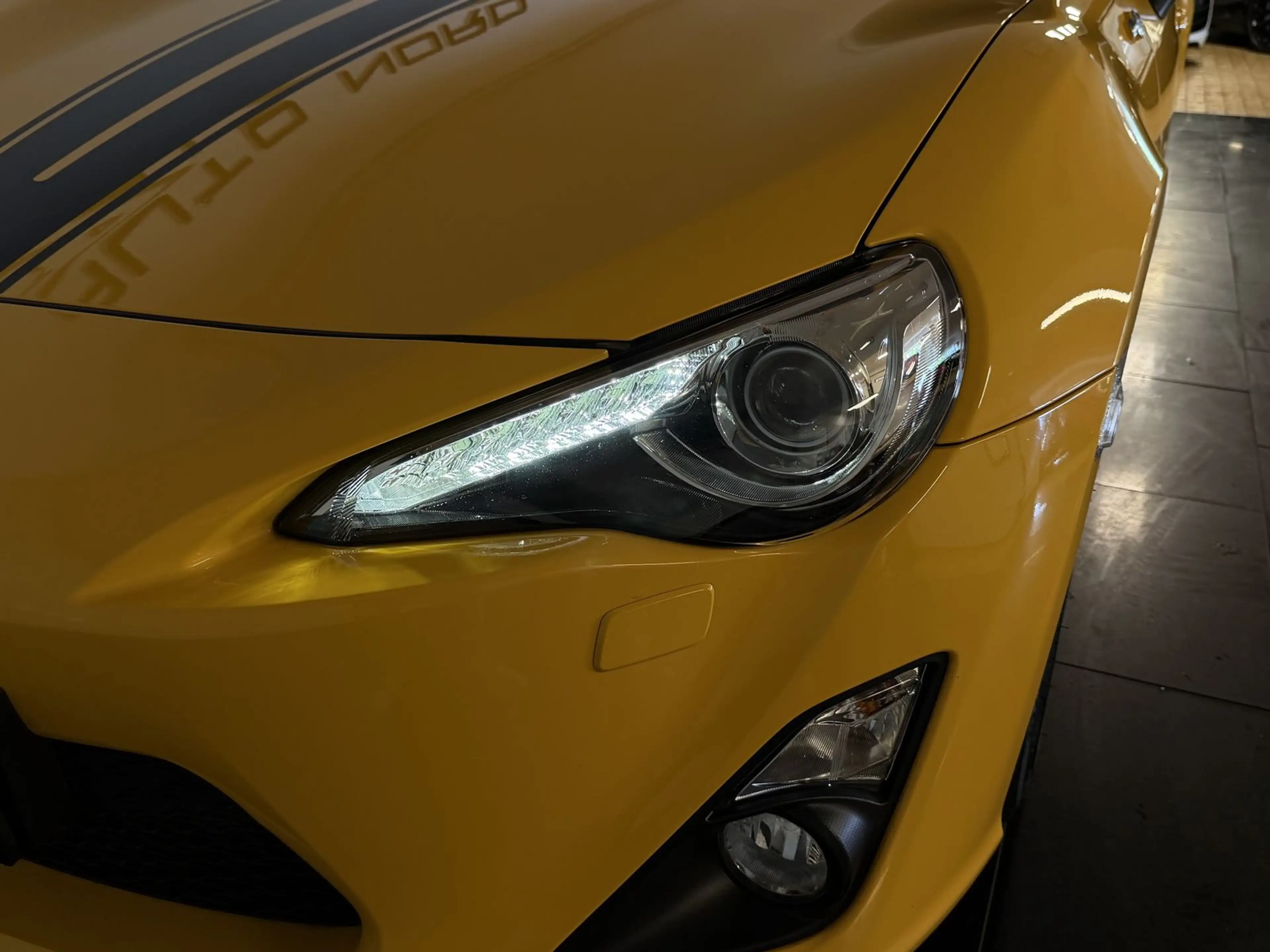 Toyota GT86 Yellow Limited Edition *Tempomat*Original* — photo 3