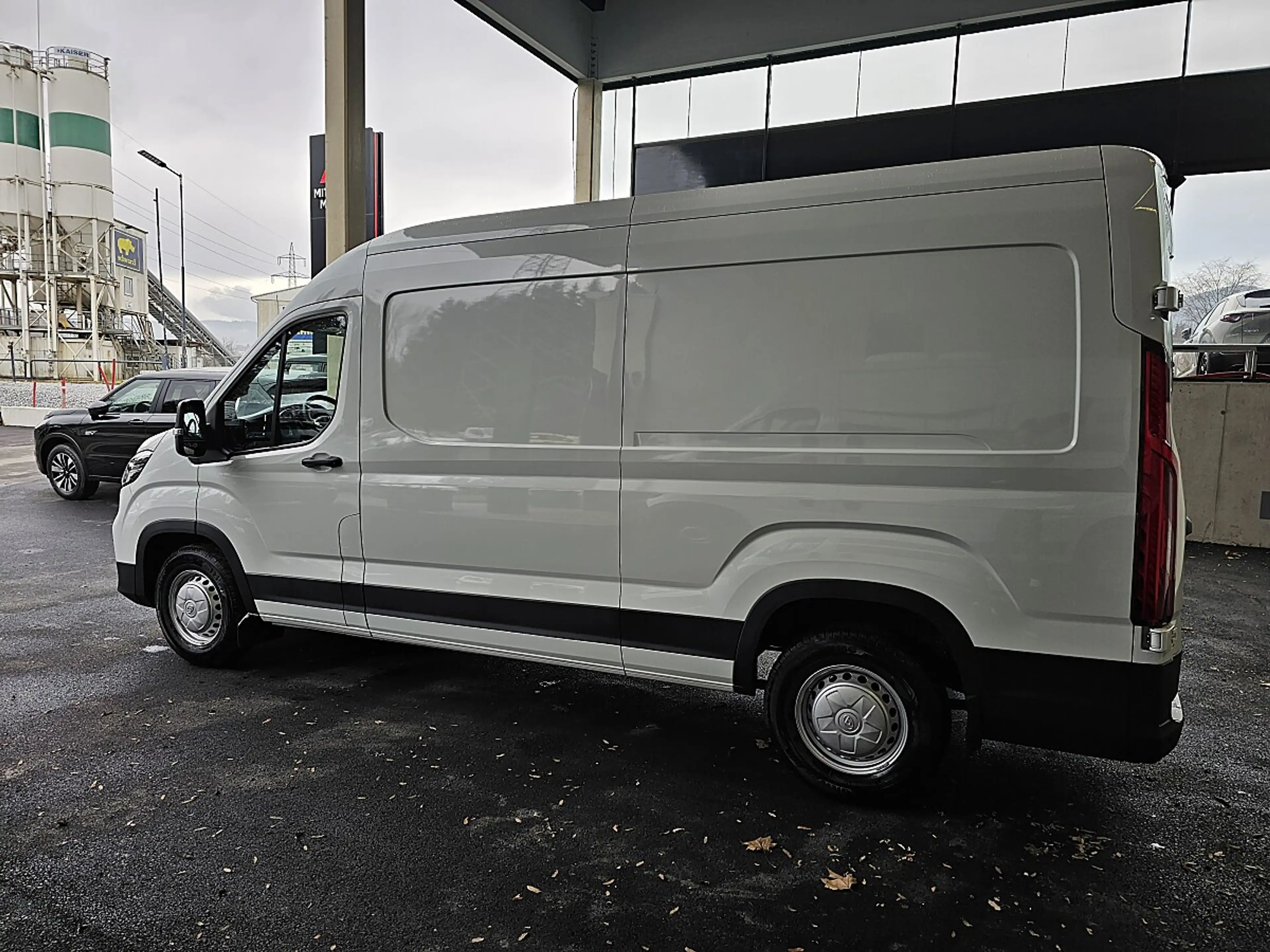 Maxus Deliver 9 Deliver 9 Kasten 2.0 D L3H2 FWD — photo 5