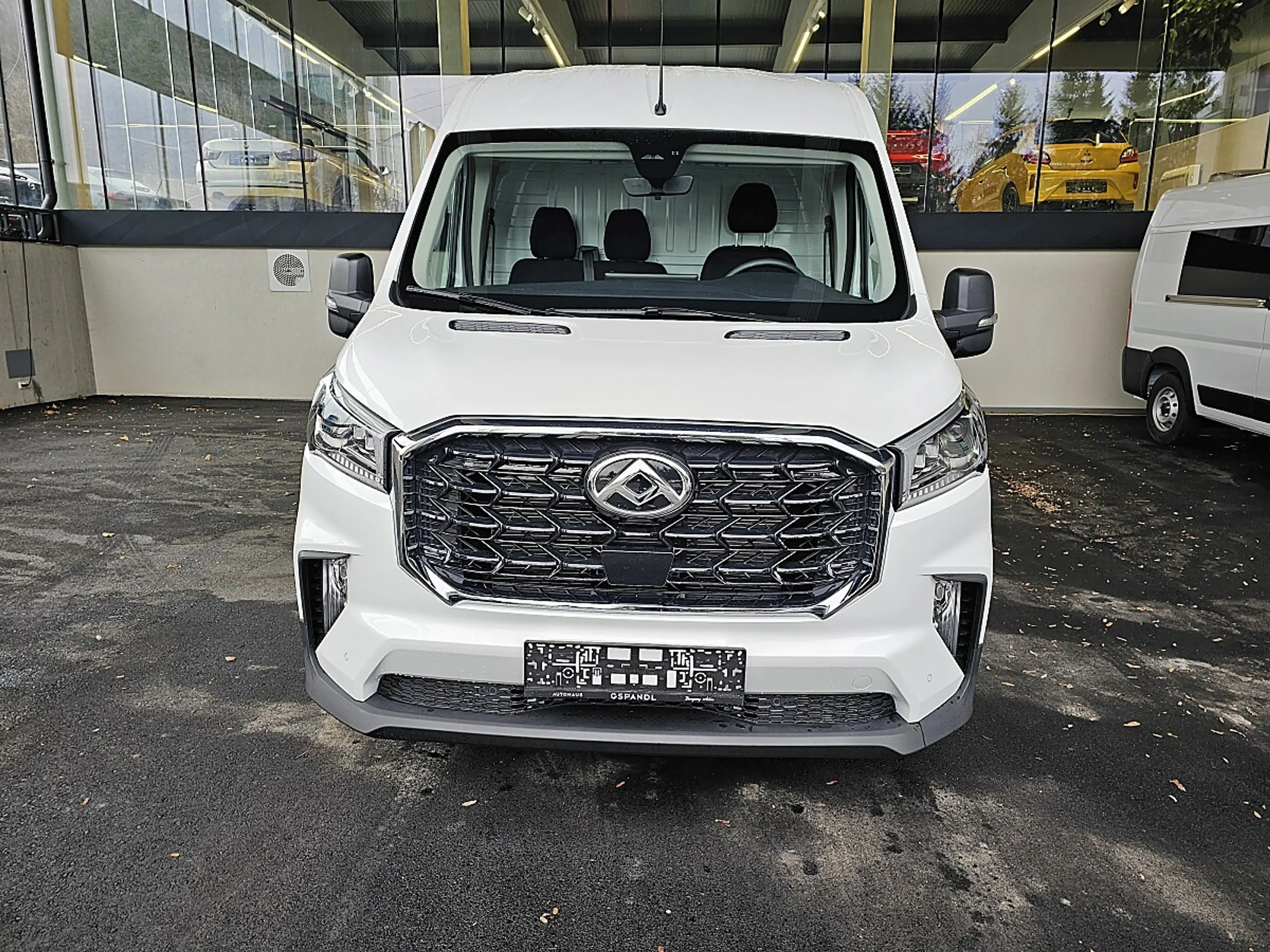 Maxus Deliver 9 Deliver 9 Kasten 2.0 D L3H2 FWD — photo 3