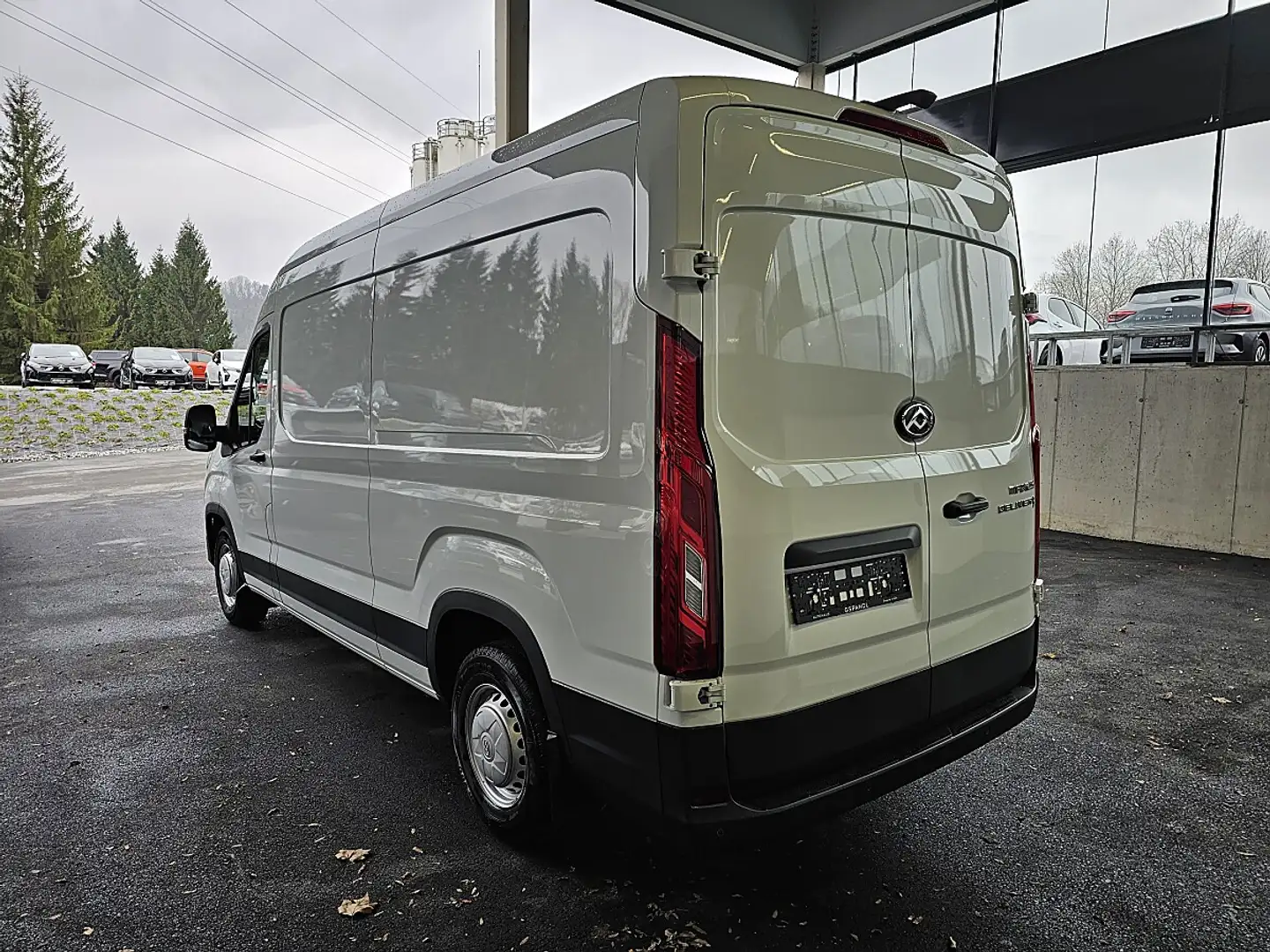 Maxus Deliver 9 Deliver 9 Kasten 2.0 D L3H2 FWD Weiß - 2
