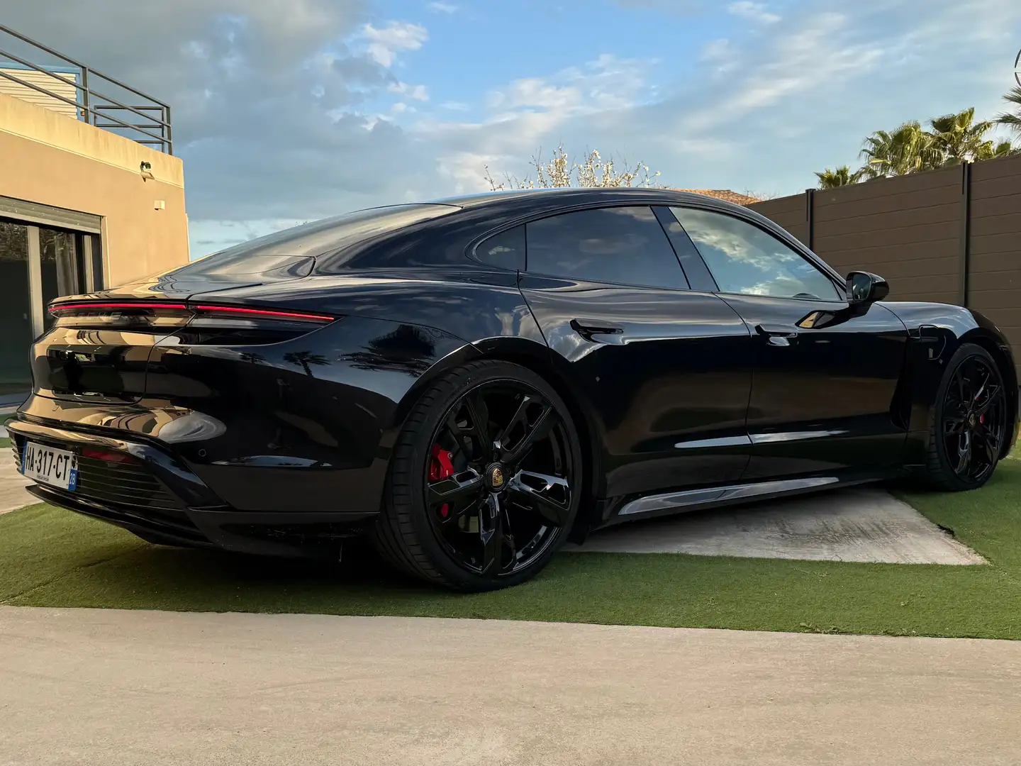 Porsche Taycan Taycan 4S 571 ch avec batterie performance plus Noir - 2