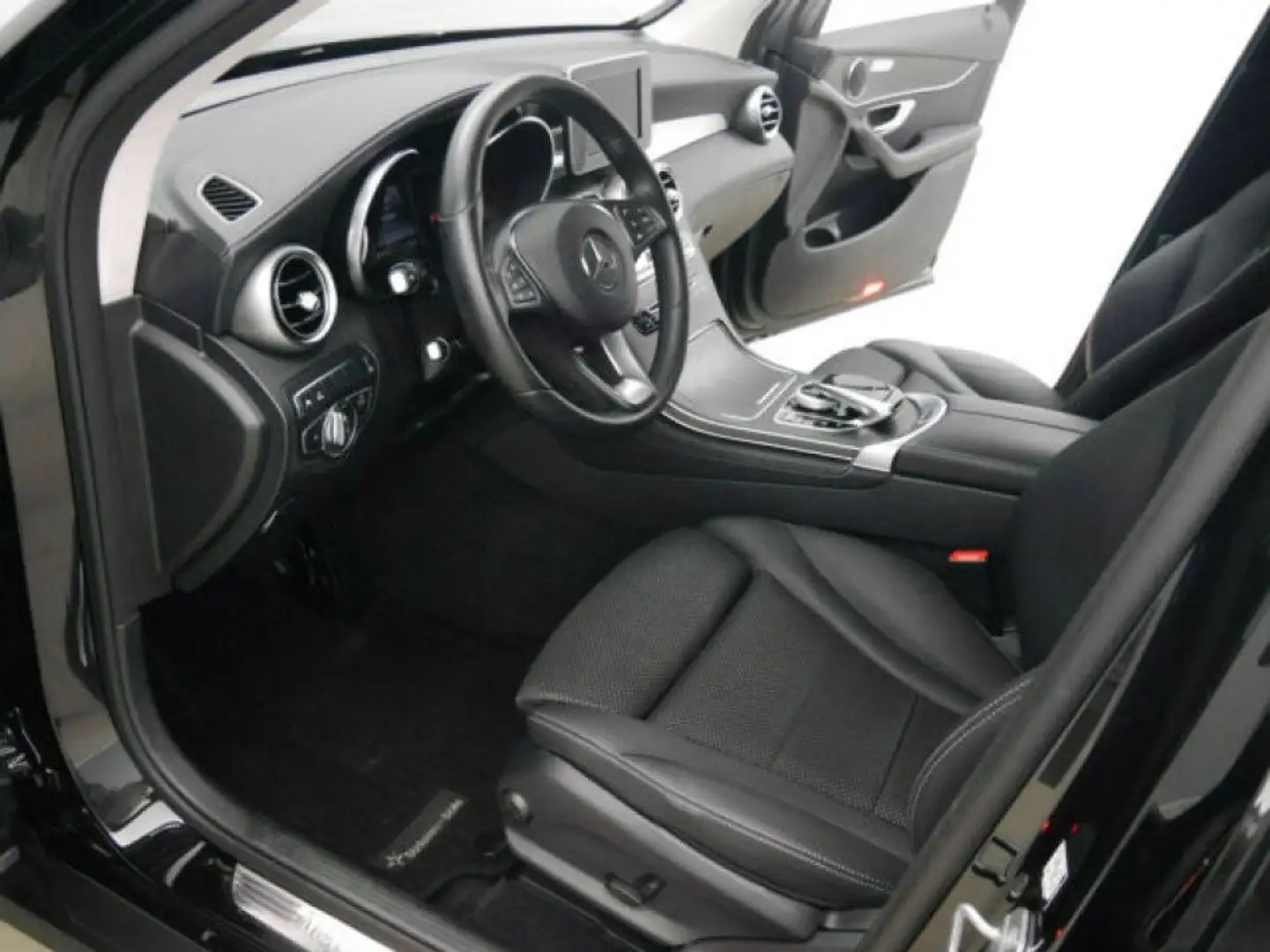 Mercedes-Benz GLC 220 GLC 220 d Executive 4matic auto Nero - 2