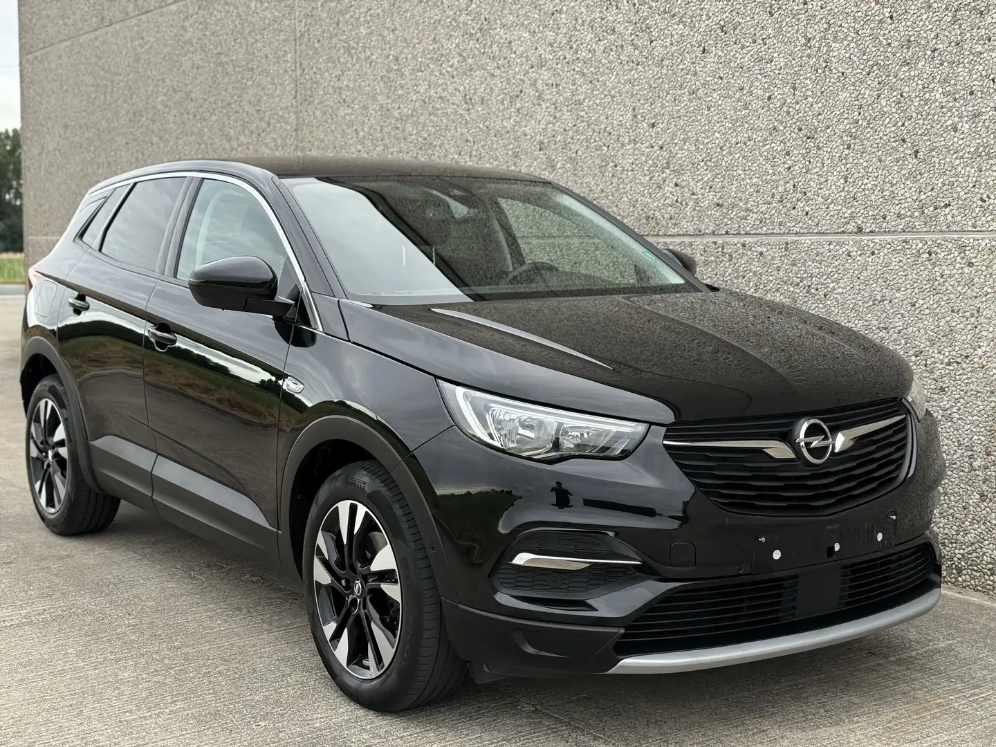 Opel Grandland X 1.2i Benzine Airco Navi Automaat - 2