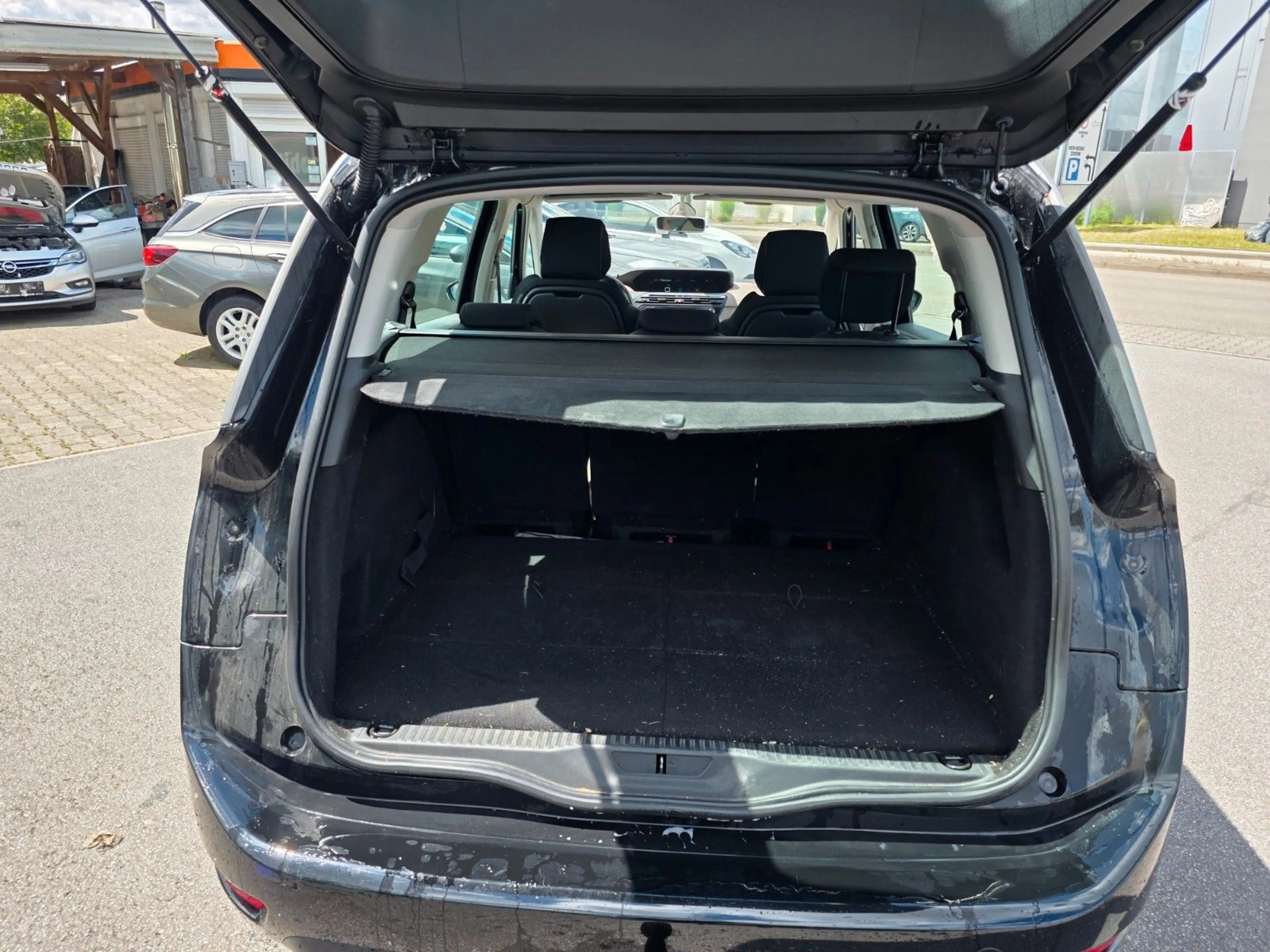 Citroen Grand C4 Picasso / Selection/Navi/Automatik Getr. — photo 7