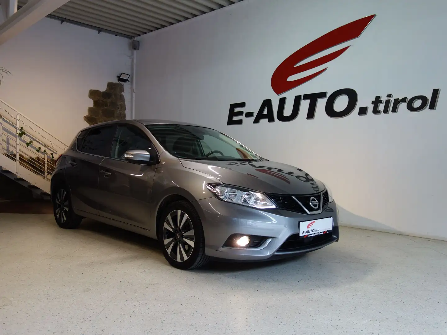 Nissan Pulsar DIG-T N-Connecta Xtronic Aut.*ASSISTENZ *AHK *VOL Grau - 1