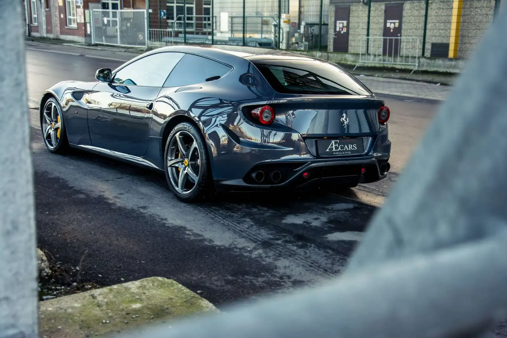 Ferrari FF ***FF / CERAMIC / UNIQUE COLOR : BLUE CANGIANTO*** Albastru - 2