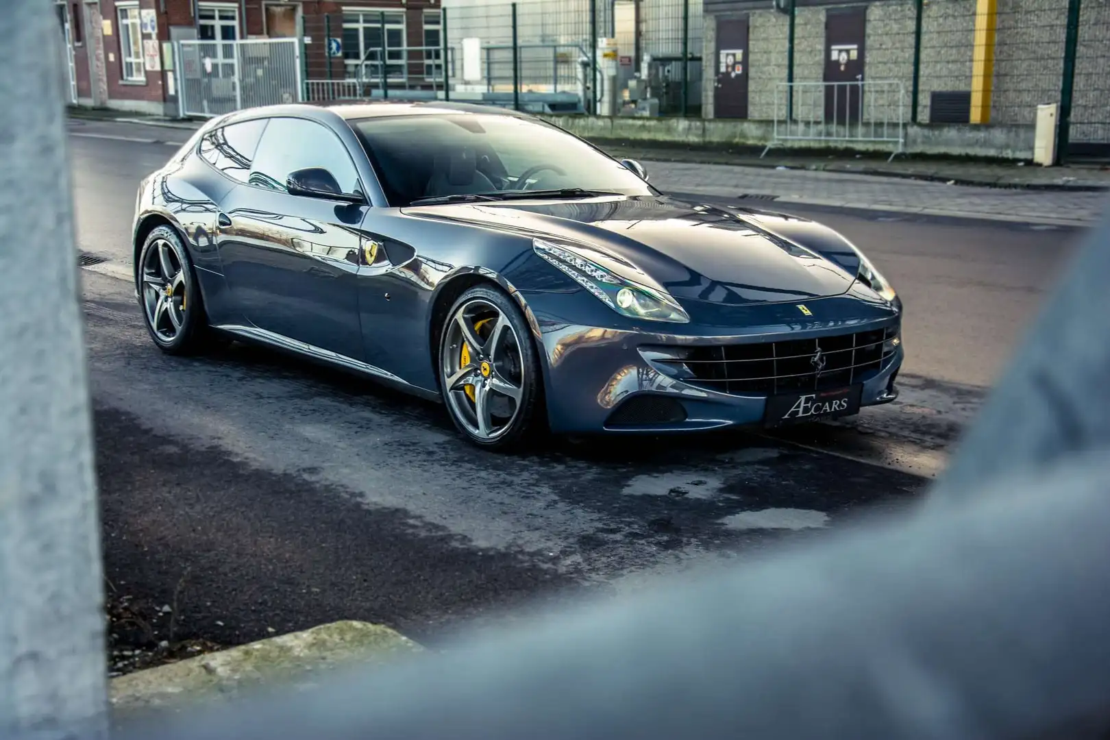 Ferrari FF ***FF / CERAMIC / UNIQUE COLOR : BLUE CANGIANTO*** Albastru - 1