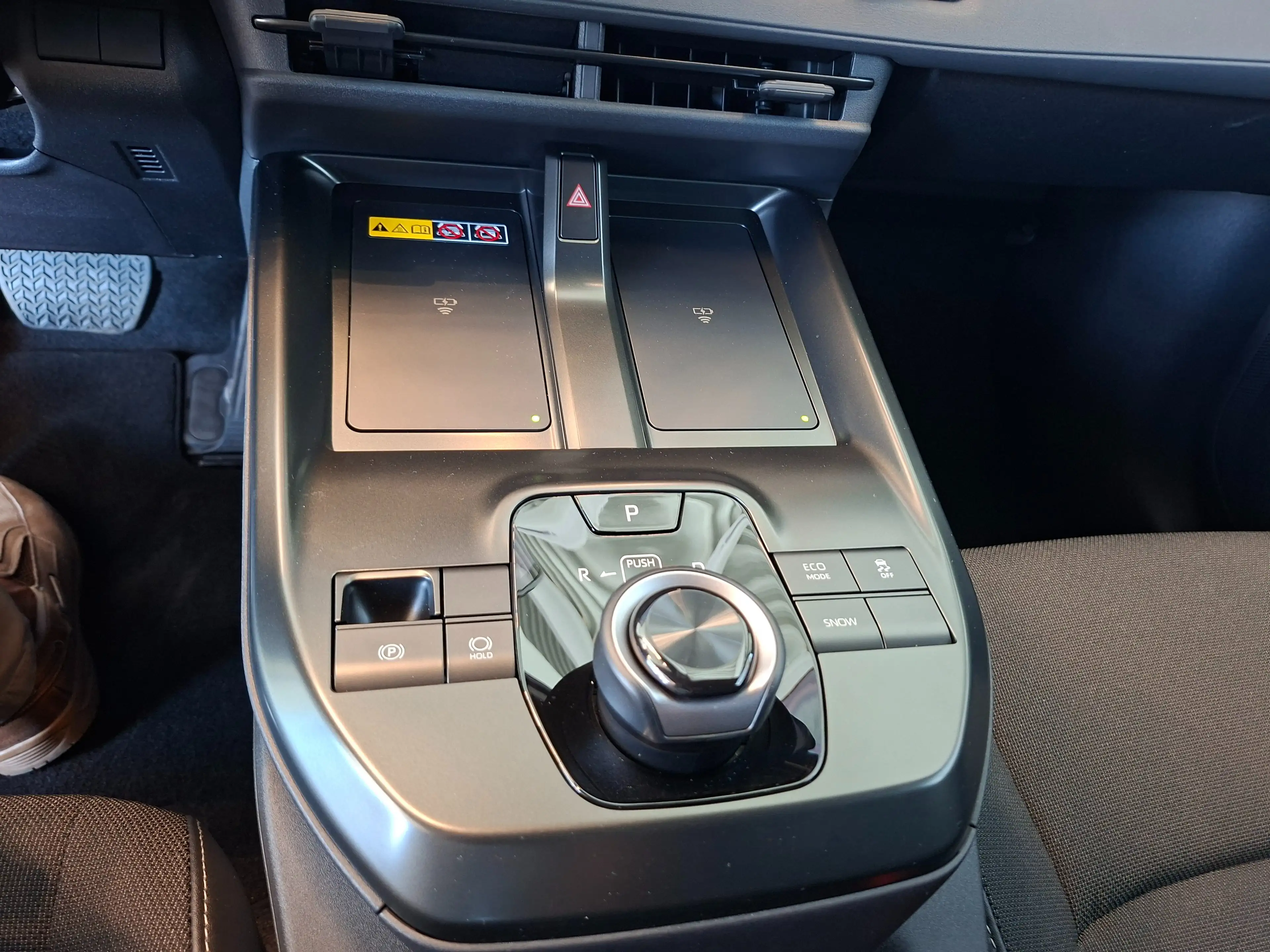 Toyota C-HR+ C-HR+ Elektro 77kWh Teamplayer — photo 10