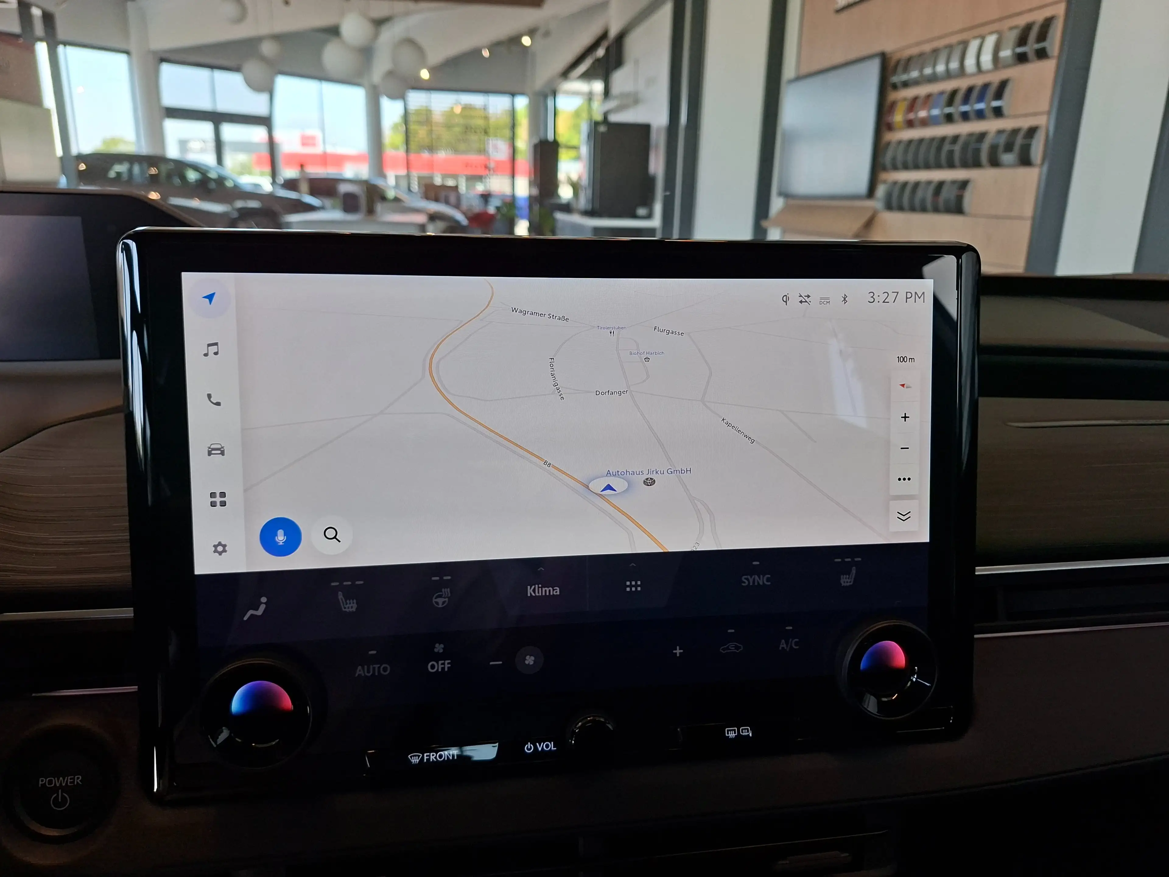 Toyota C-HR+ C-HR+ Elektro 77kWh Teamplayer — photo 9