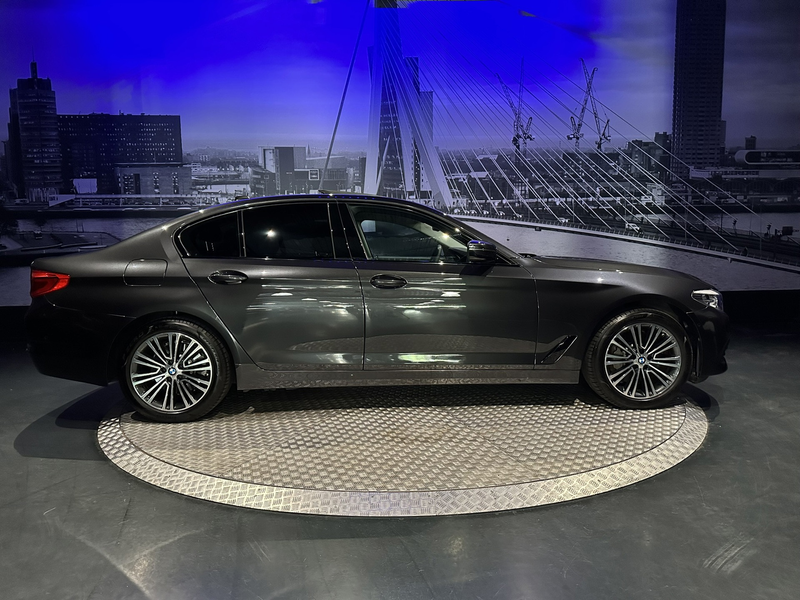 BMW 530 5-serie 530e iPerformance High Executive *Schuifda — photo 2