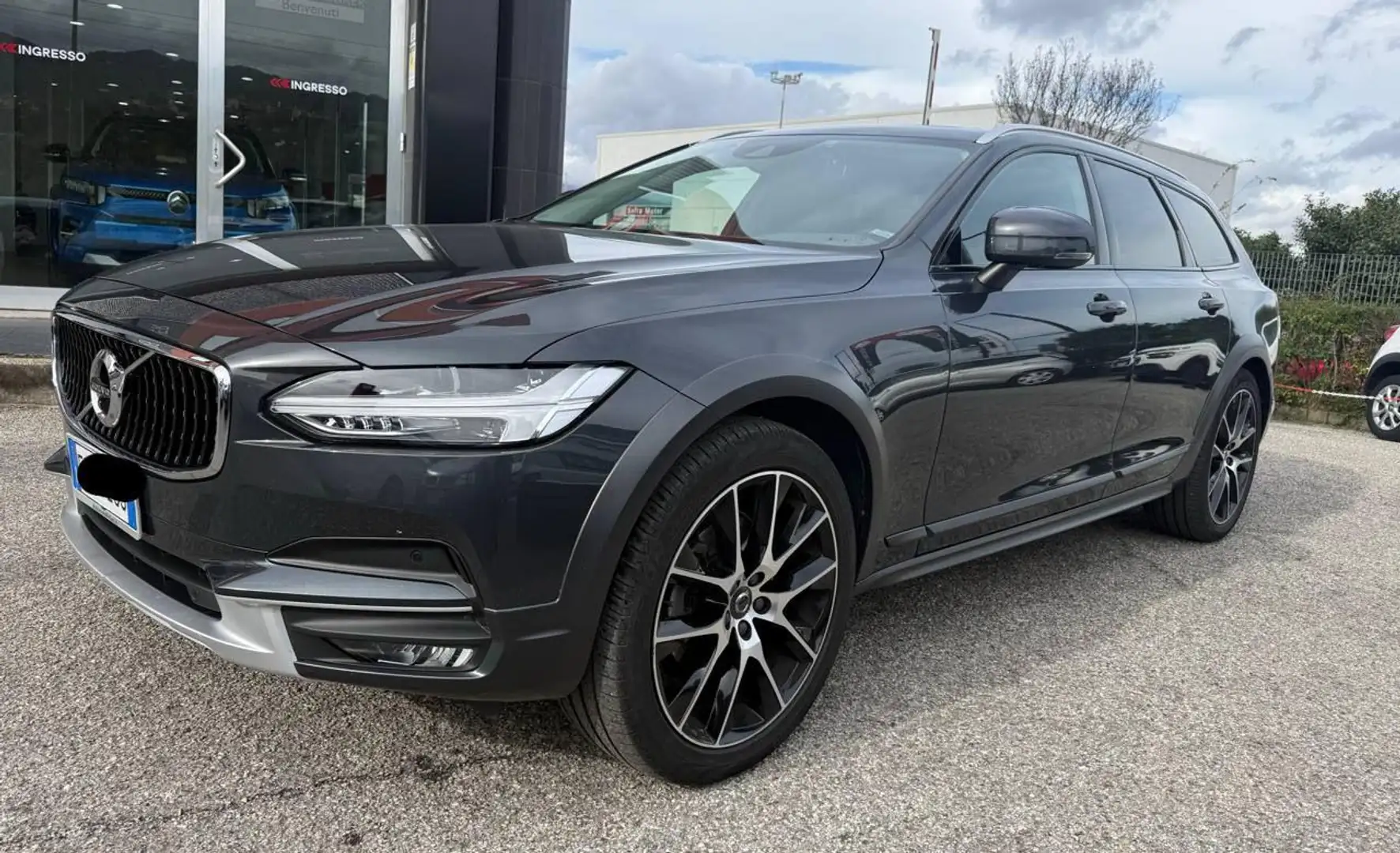 Volvo V90 Cross Country D4 AWD Pro Grigio - 1