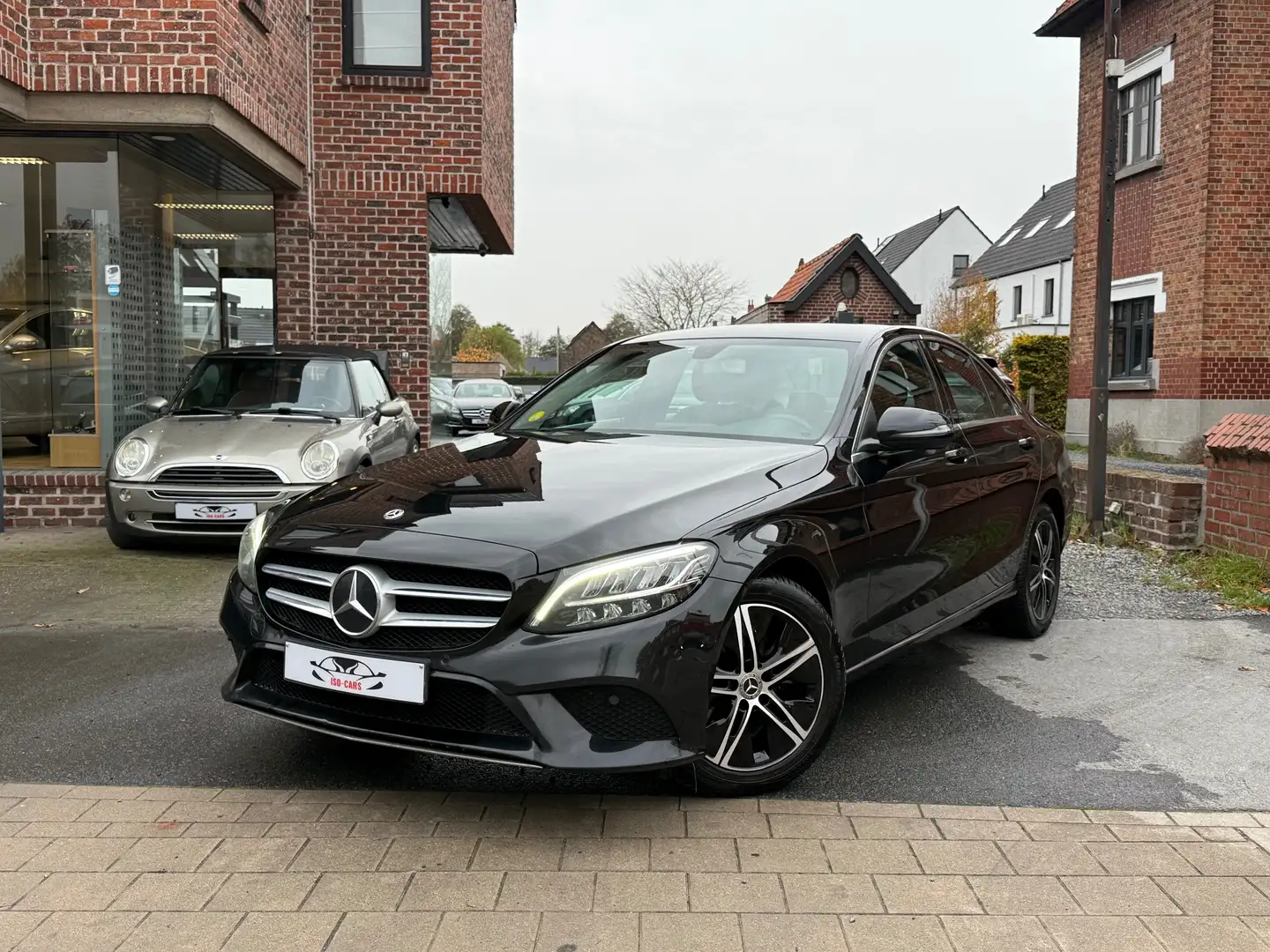 Mercedes-Benz C 180 d 9G-TRONIC Exclusive // NAVI // MERCEDES MOTOR // Noir - 1