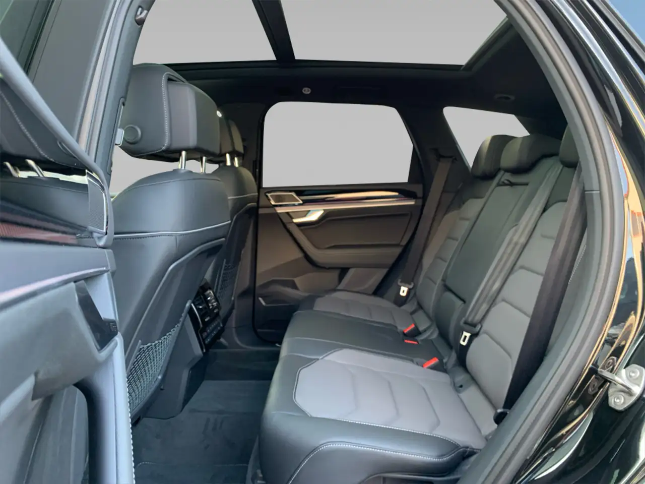 Volkswagen Touareg R-Line TDI NACHT*WANK*LUFT*STDHZ*LEDER 11