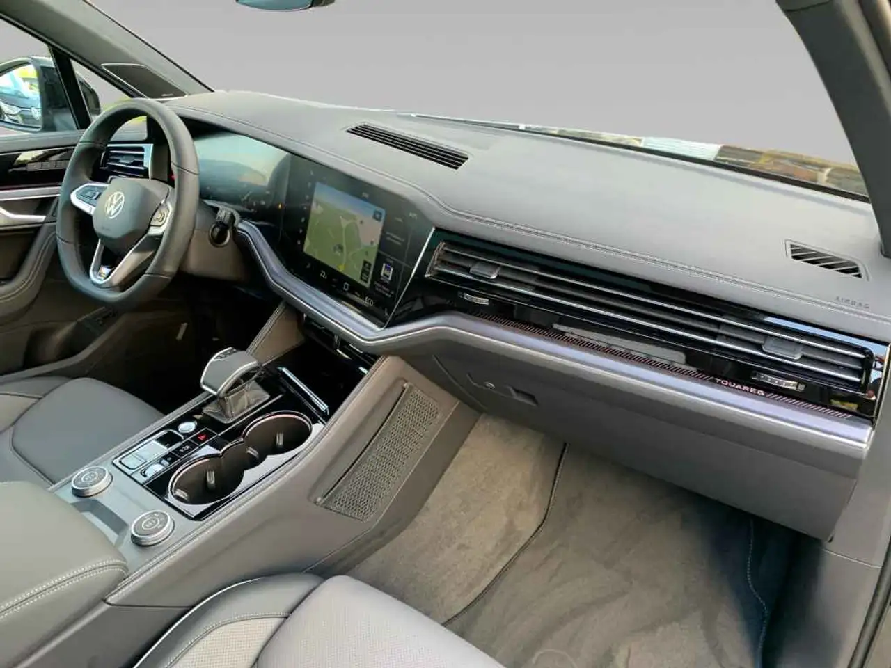 Volkswagen Touareg R-Line TDI NACHT*WANK*LUFT*STDHZ*LEDER 13
