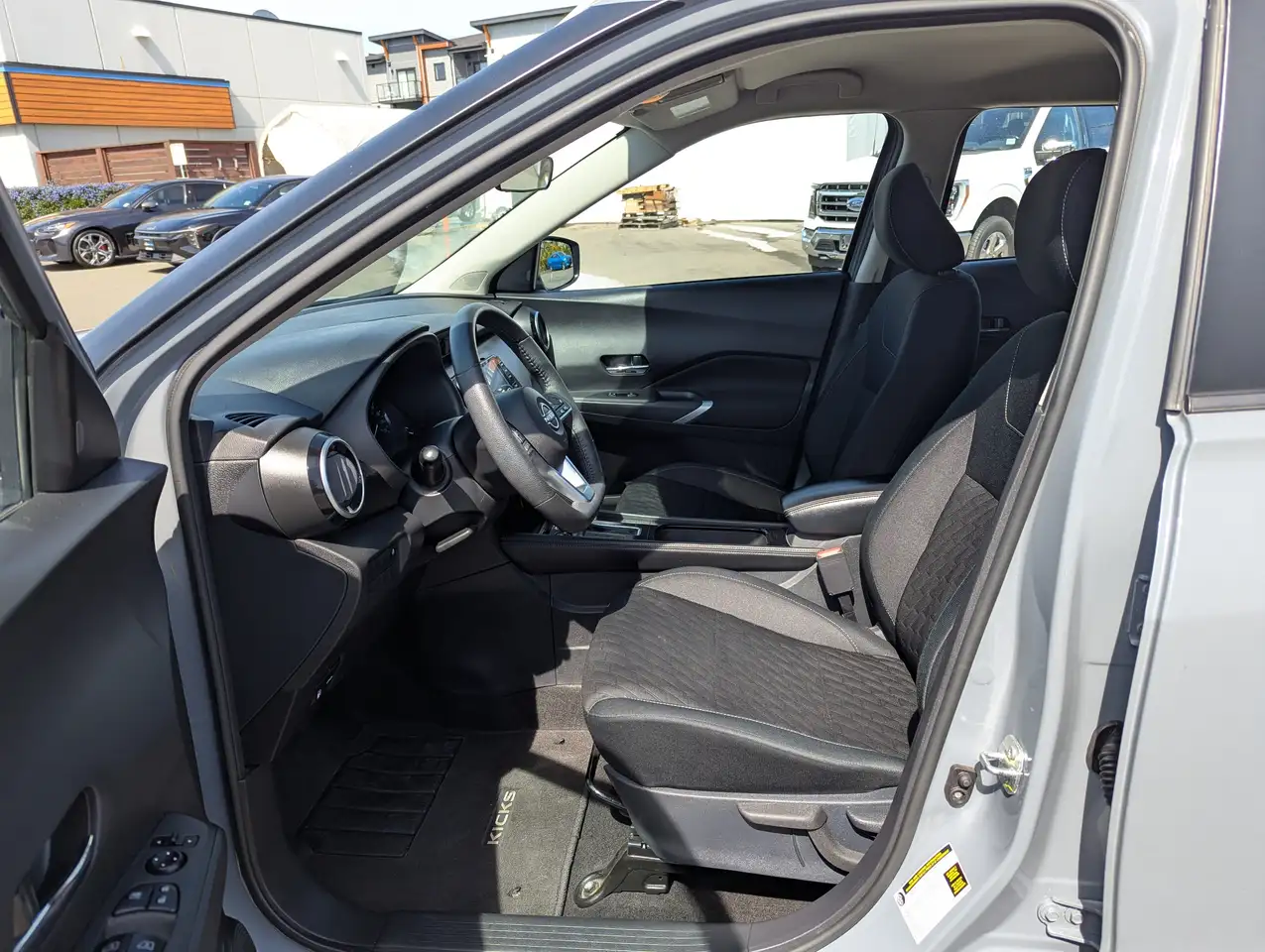 Nissan Kicks снимка Nissan Kicks