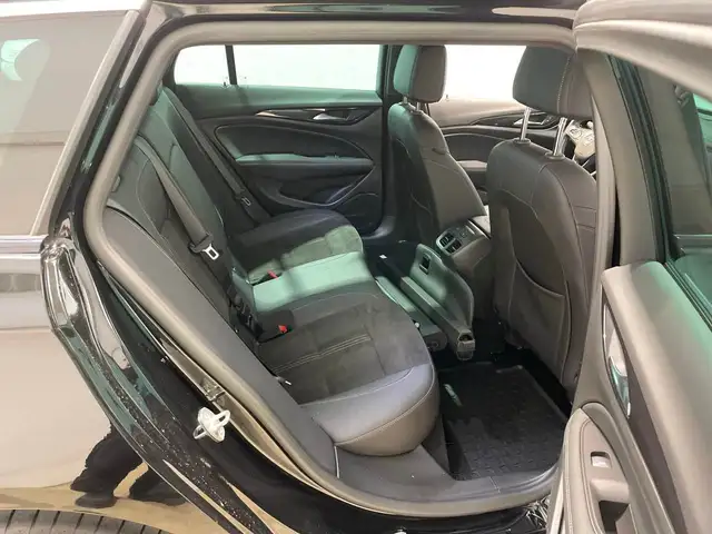 Opel Insignia view 13