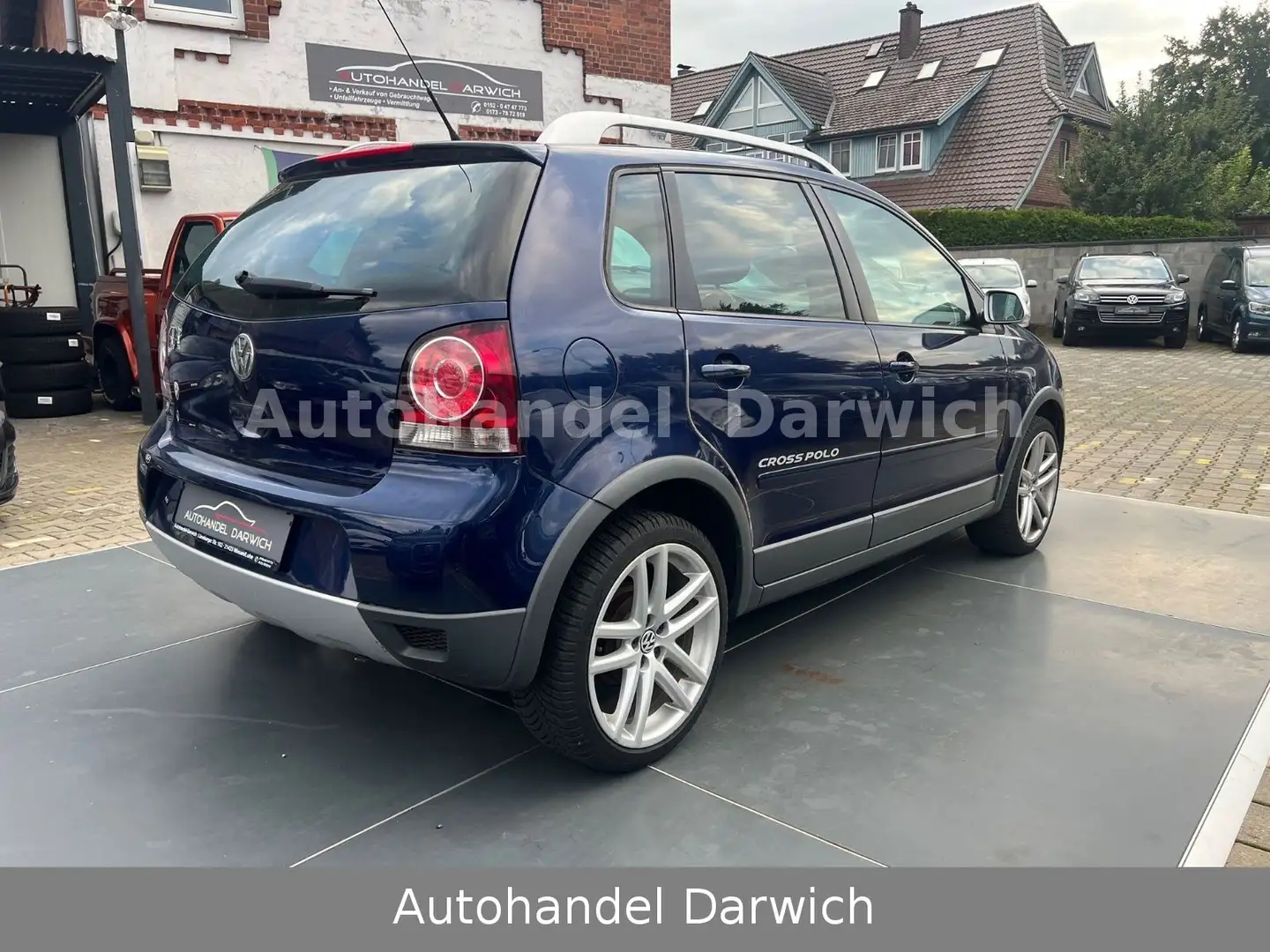 Volkswagen Polo IV CrossPolo 1.Hand S.Heft Top Blau - 2