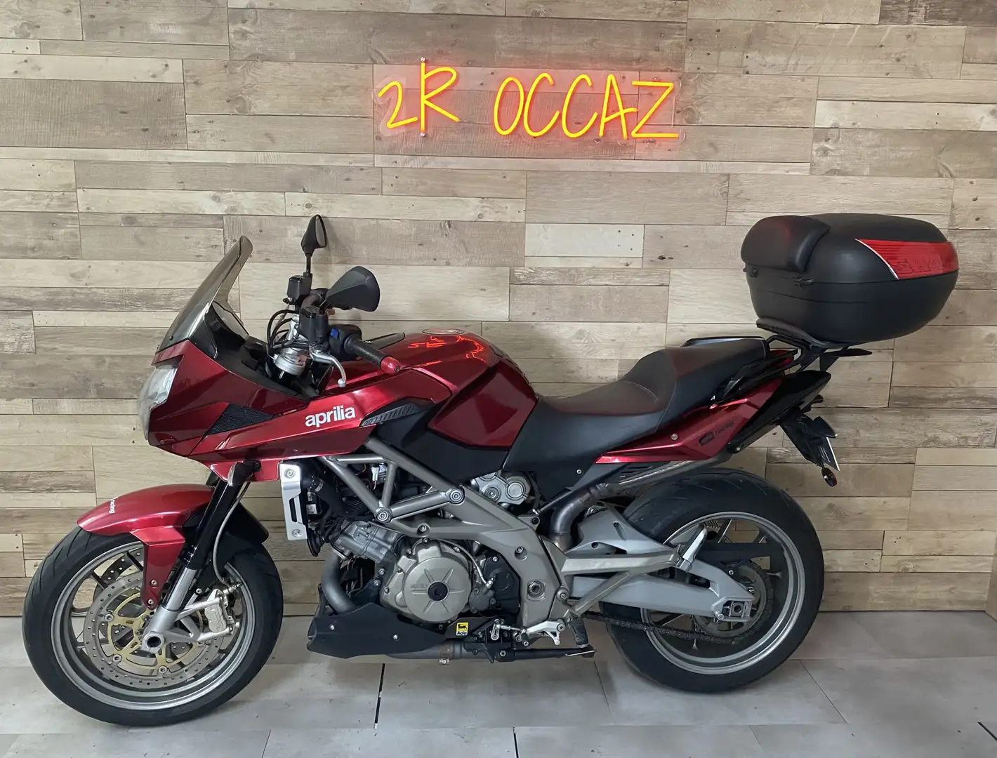 Aprilia Shiver 750 Rosso - 2