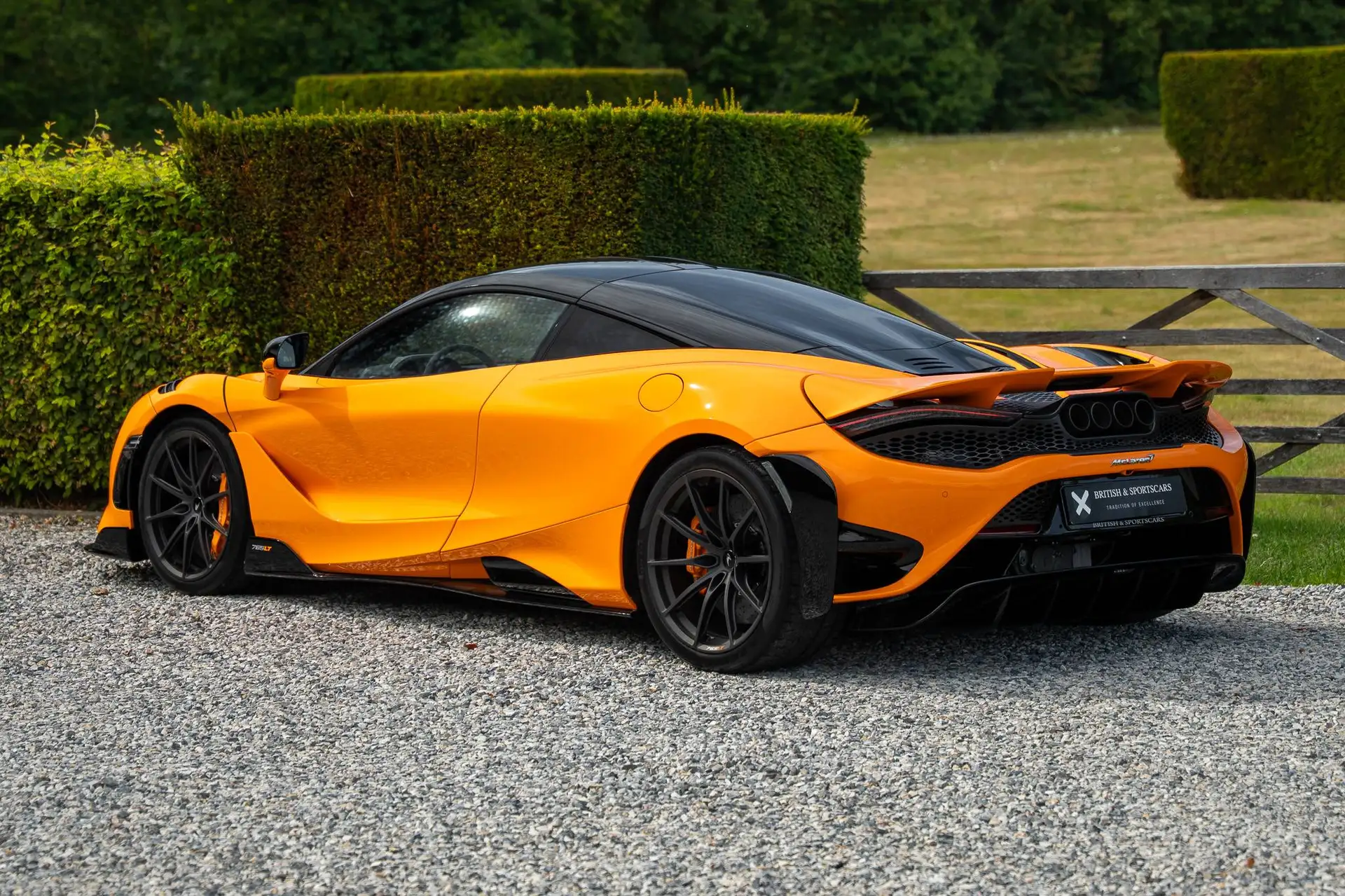 맥라렌 765LT 765 2023 주황 사진 2