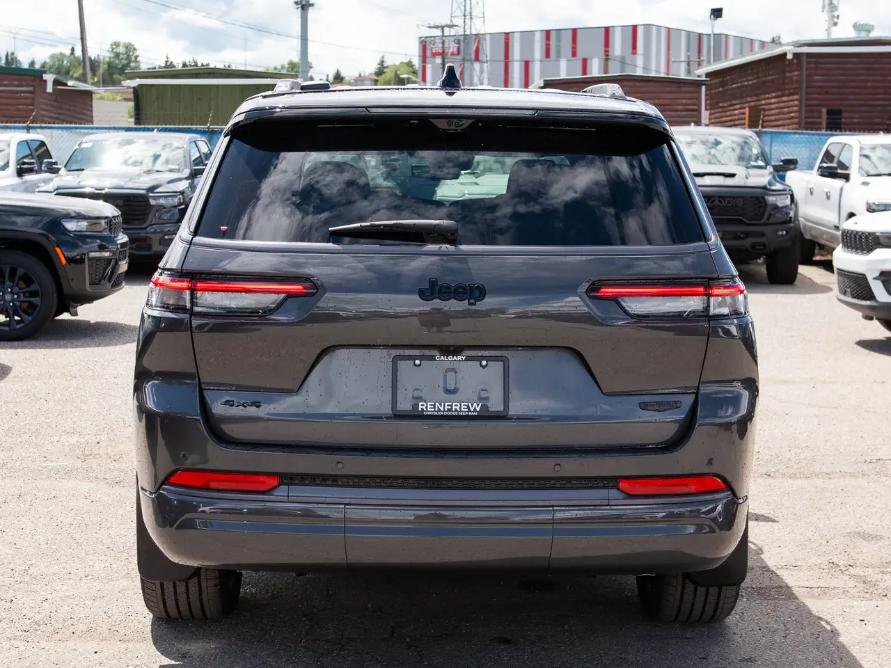 Jeep Grand Cherokee снимка Jeep Grand Cherokee