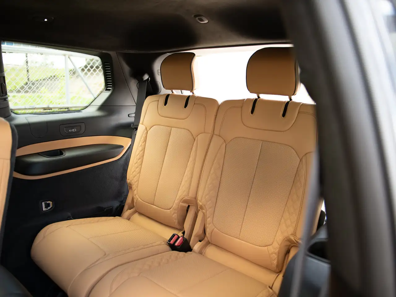 Jeep Grand Cherokee photo Jeep Grand Cherokee