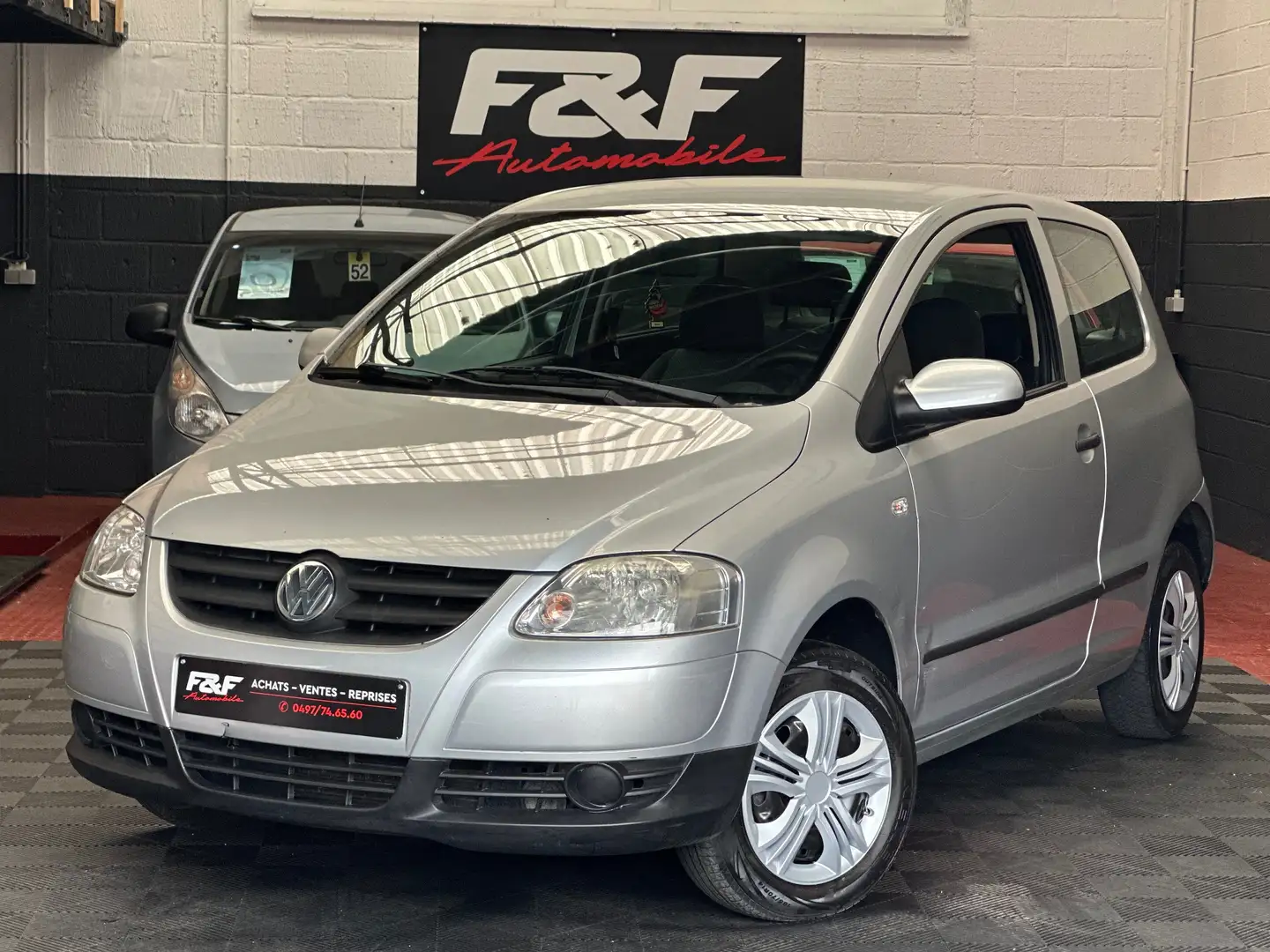 Volkswagen Fox Fox 1.2i iFox Plateado - 1