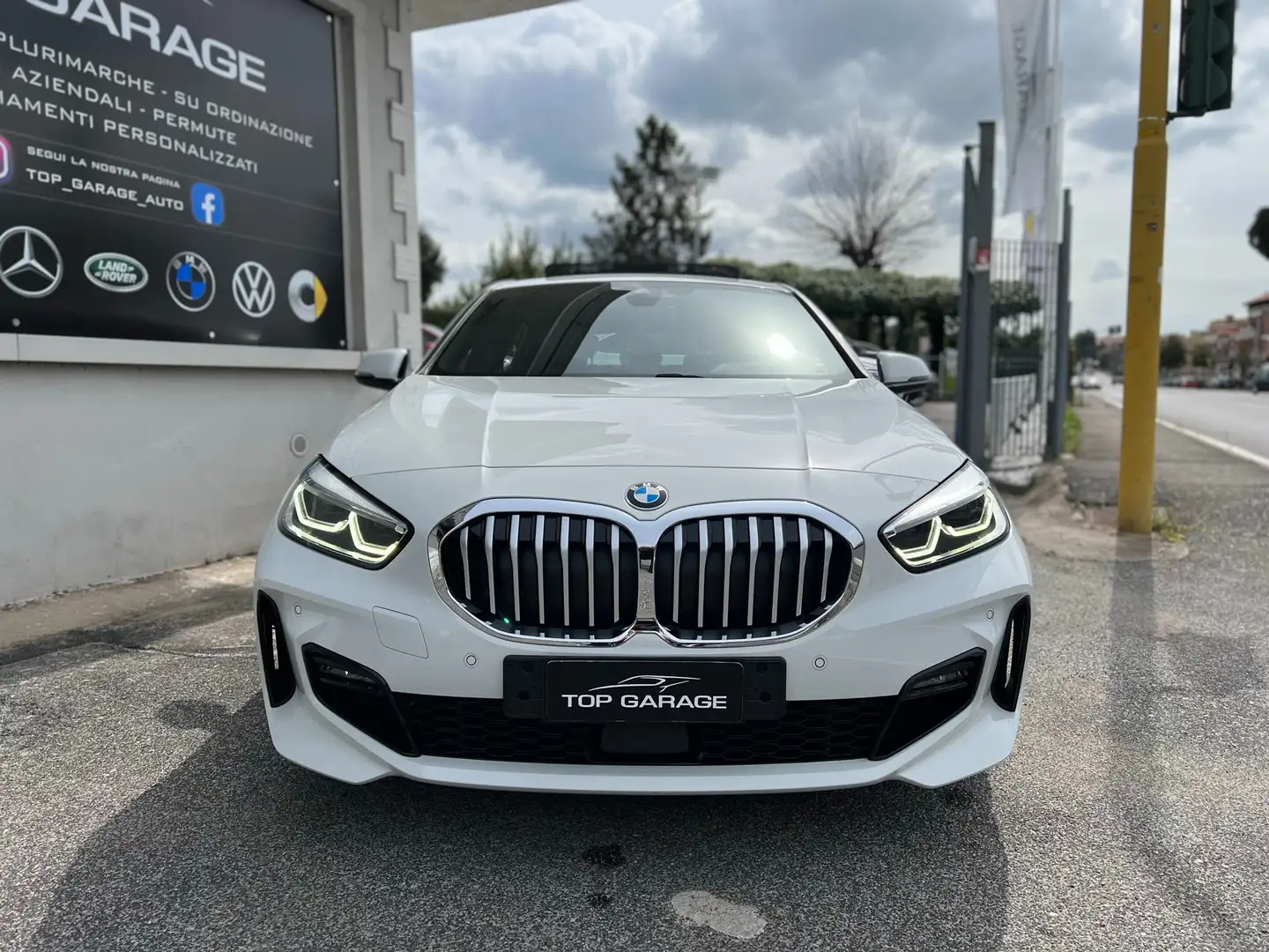 BMW 118 118d Msport auto ***Da Ordinare Bianco - 2
