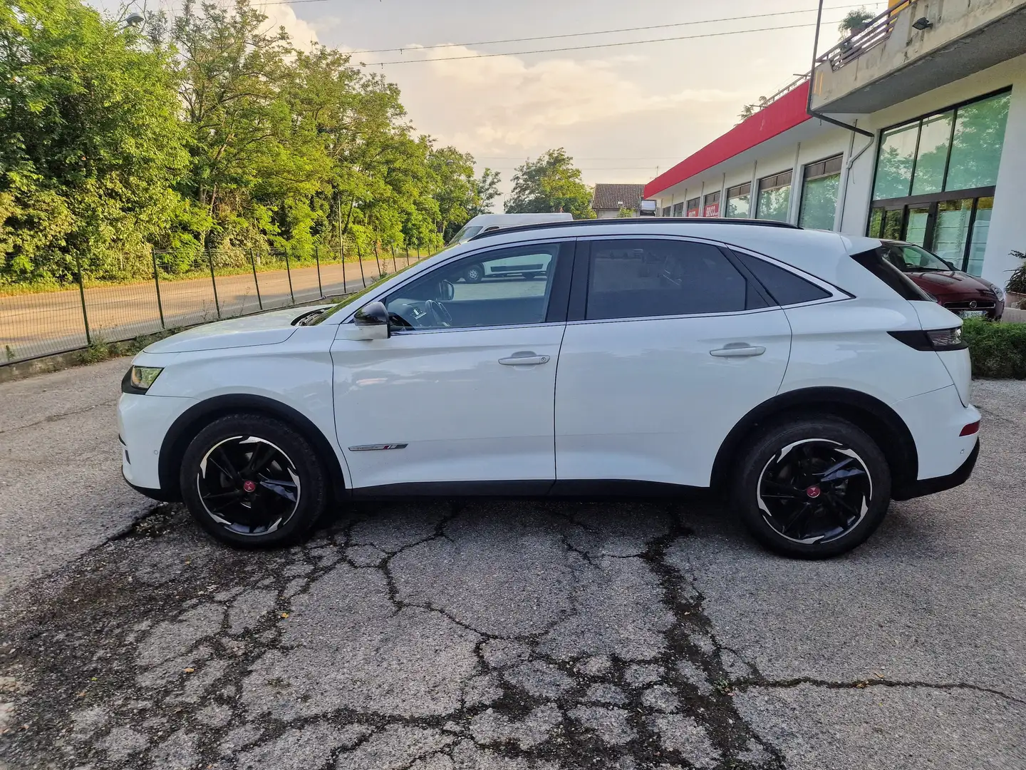 DS Automobiles DS 7 Crossback hdi Performance Line+ 180 auto Bianco - 2