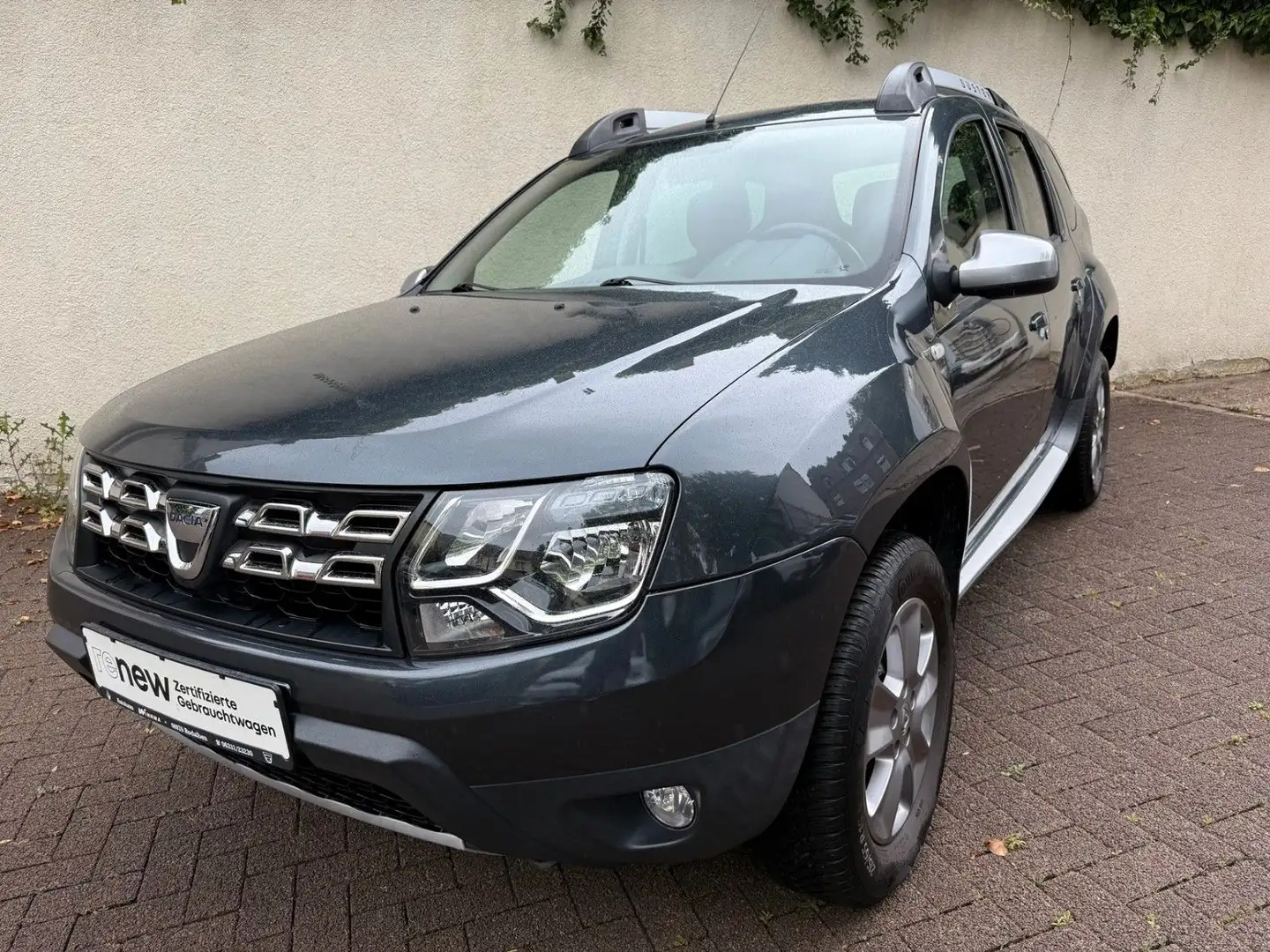 Dacia Duster 1.2 TCe 125 4x2 Prestige Сірий - 1