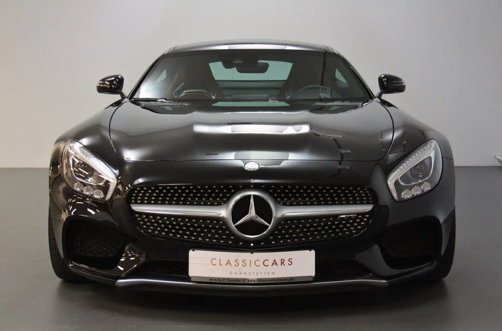Mercedes-Benz AMG GT S mit Topausststattung in Sammlerzustand Černá - 2