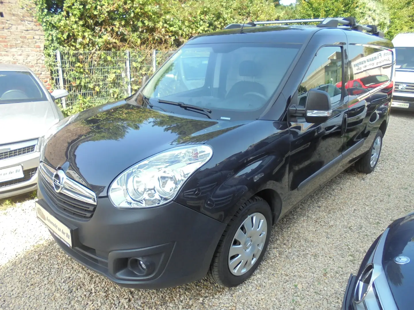Opel Combo Combo D Kasten L2H1 2,4t.AHK,Klima,Erdgas!!! Schwarz - 2