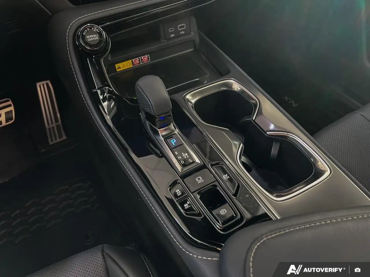 Lexus NX снимка Lexus NX