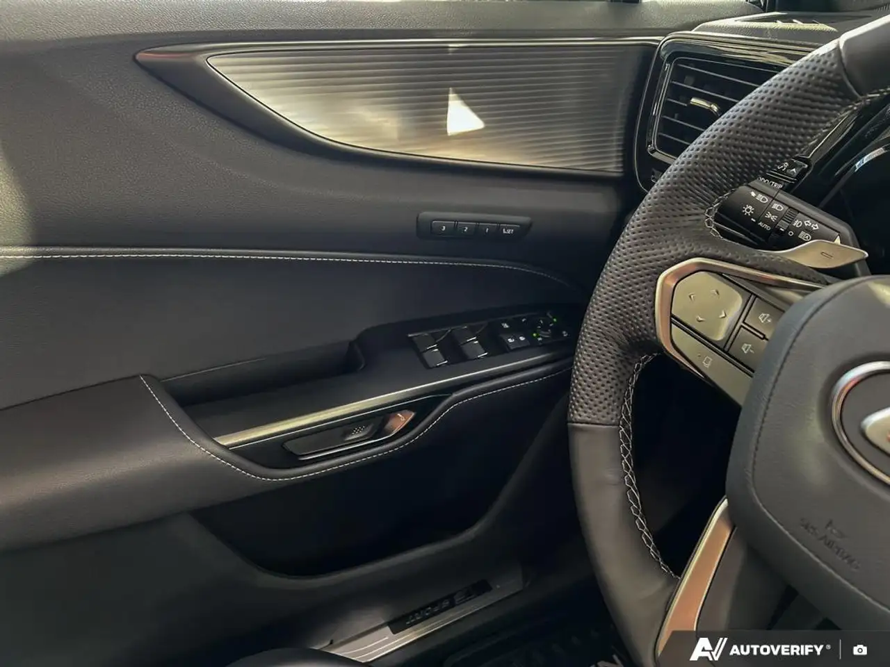 Lexus NX снимка Lexus NX